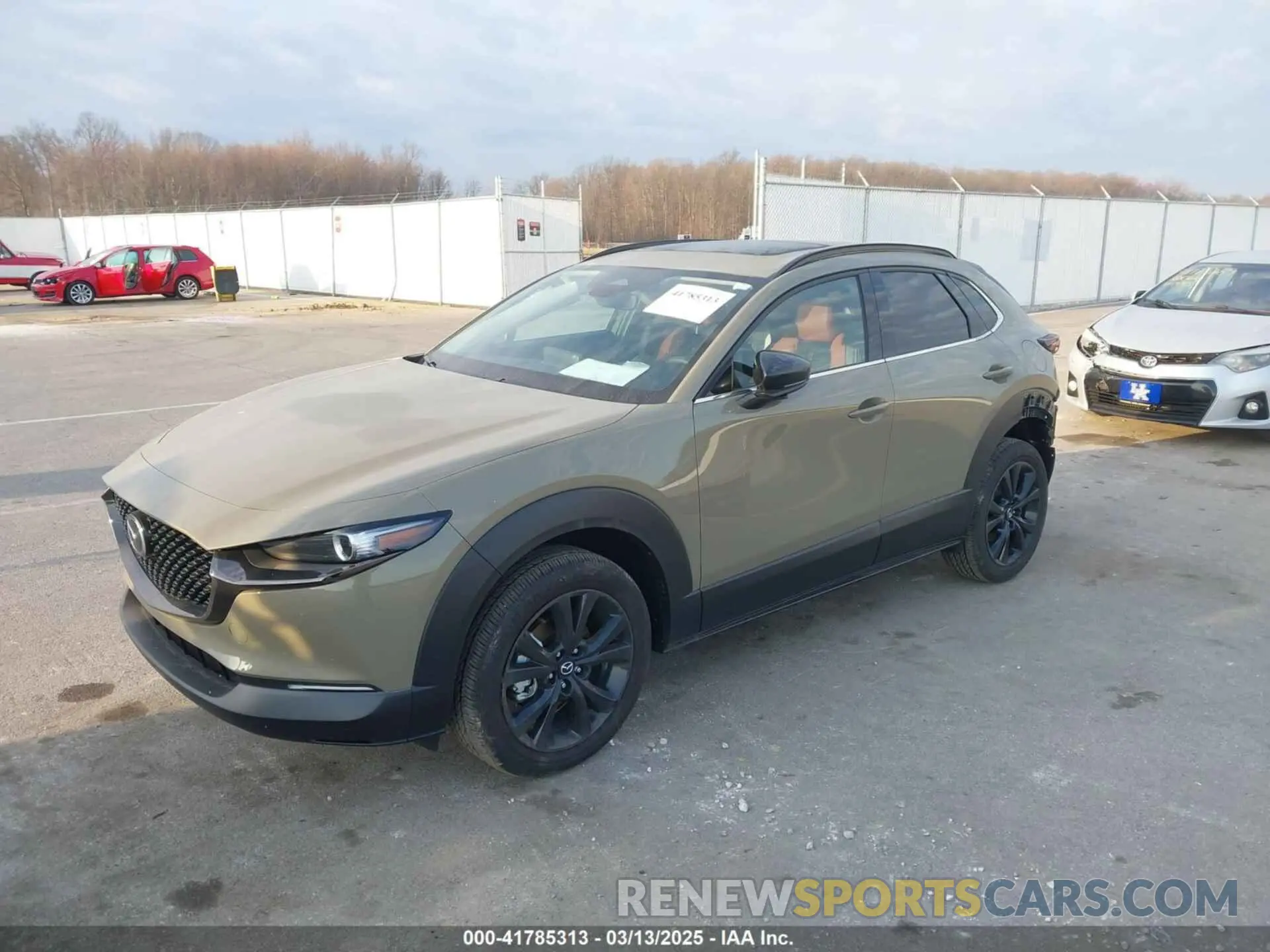 2 Photograph of a damaged car 3MVDMBXY5SM788253 MAZDA CX-30 2025