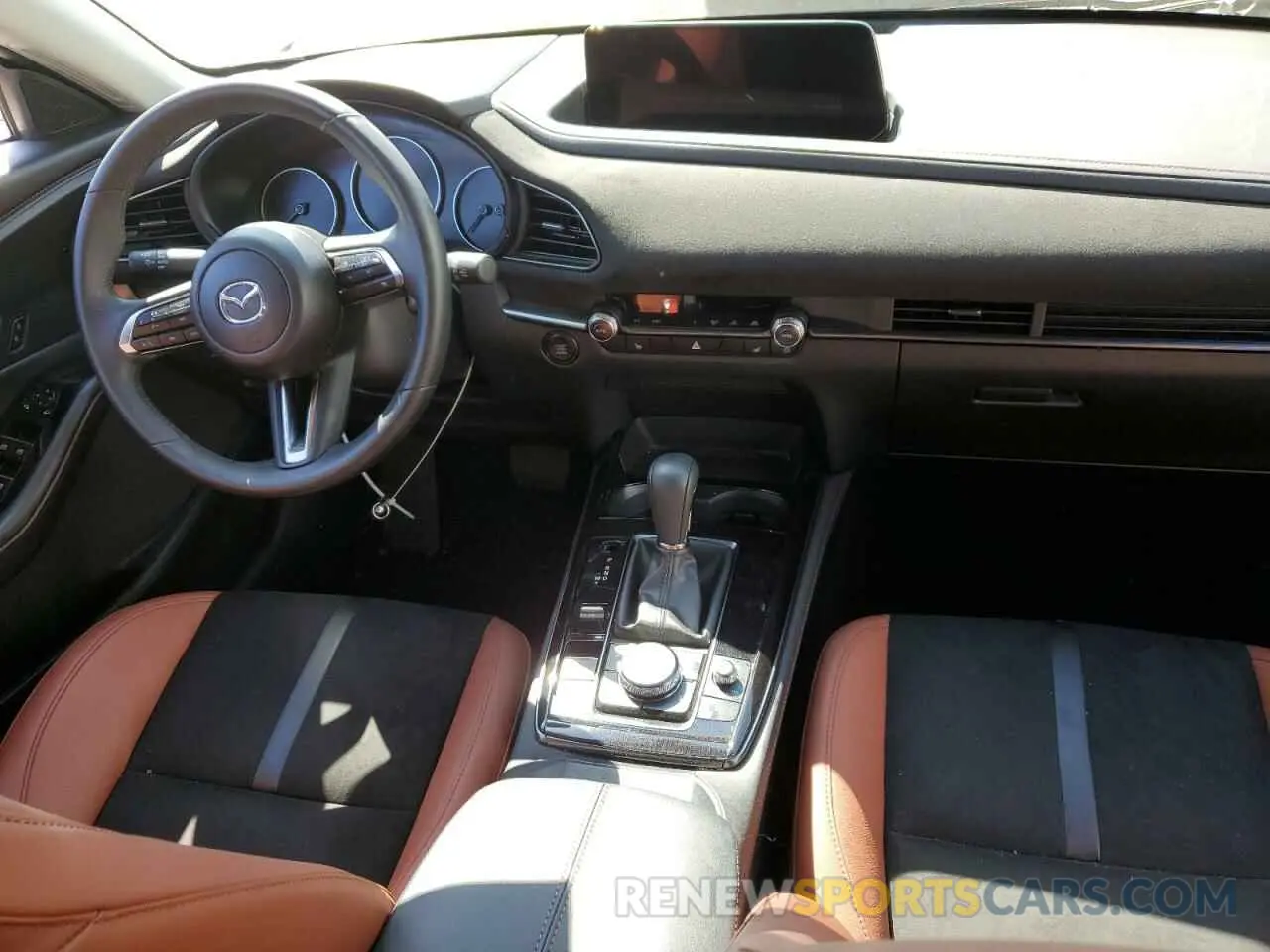 8 Photograph of a damaged car 3MVDMBXY9RM602952 MAZDA CX-30 CARB 2024