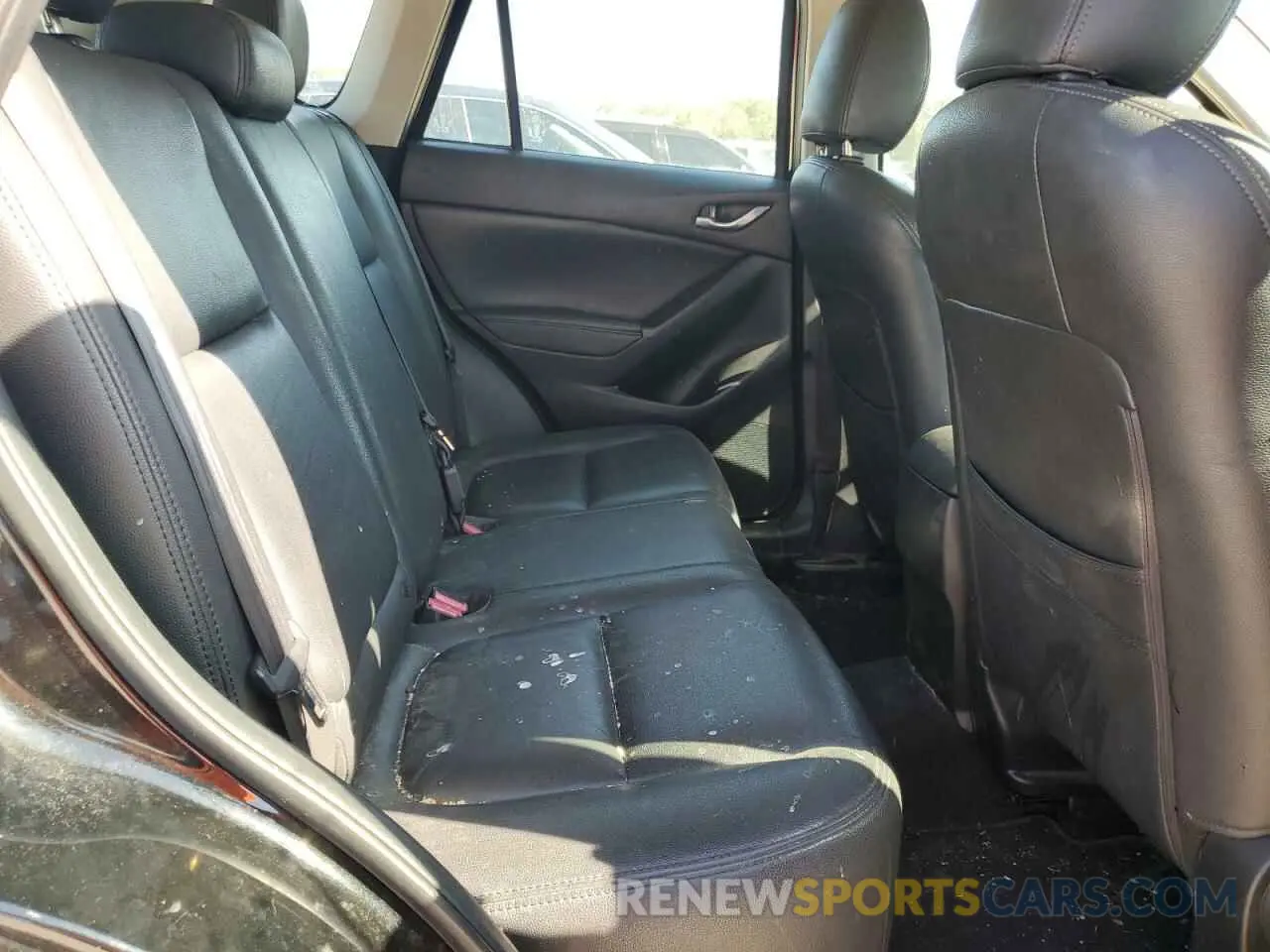 11 Photograph of a damaged car JM3KE2BE3E0333323 MAZDA CX-5 2014