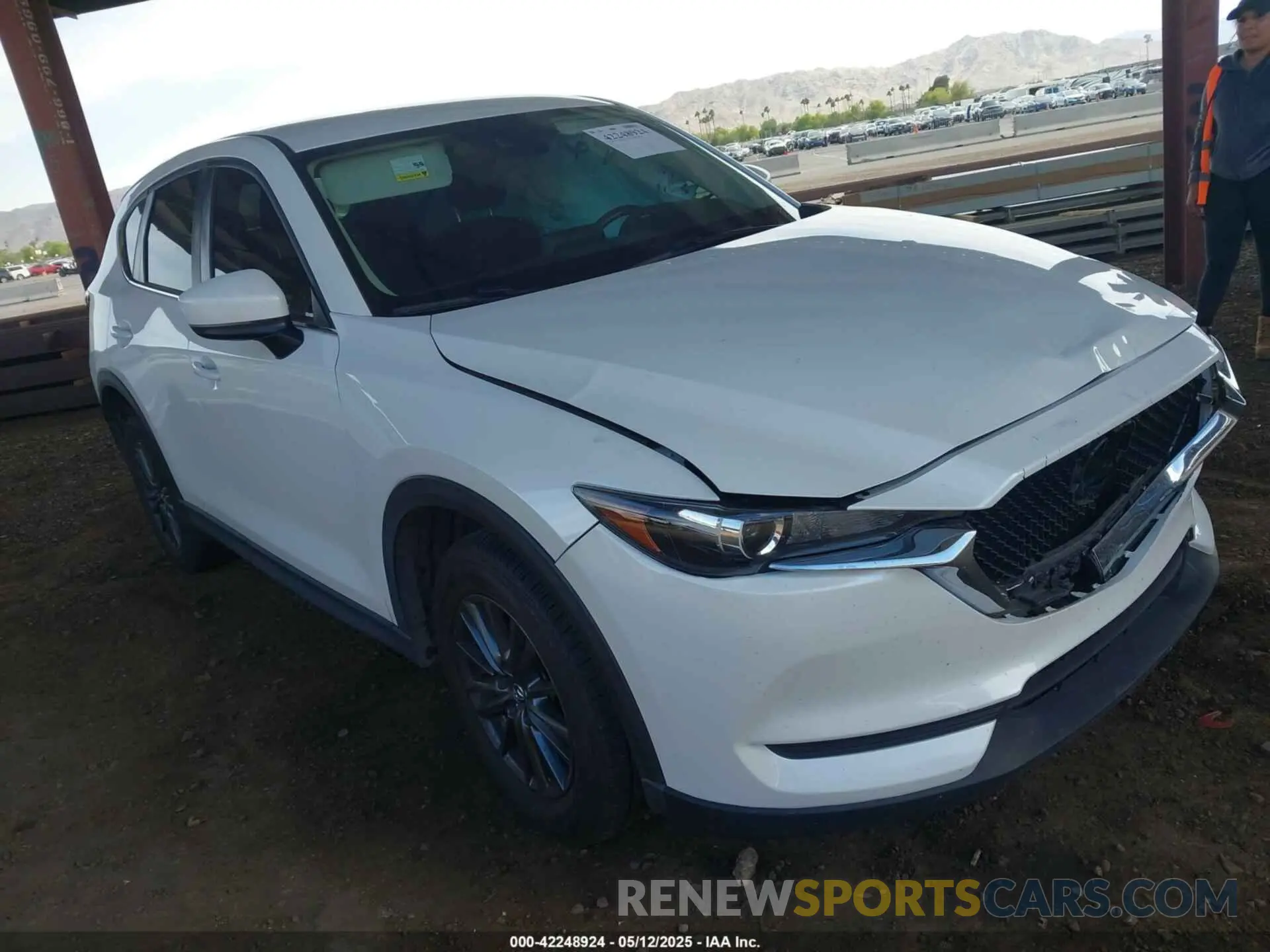 1 Photograph of a damaged car JM3KFABM0K0642144 MAZDA CX-5 2019