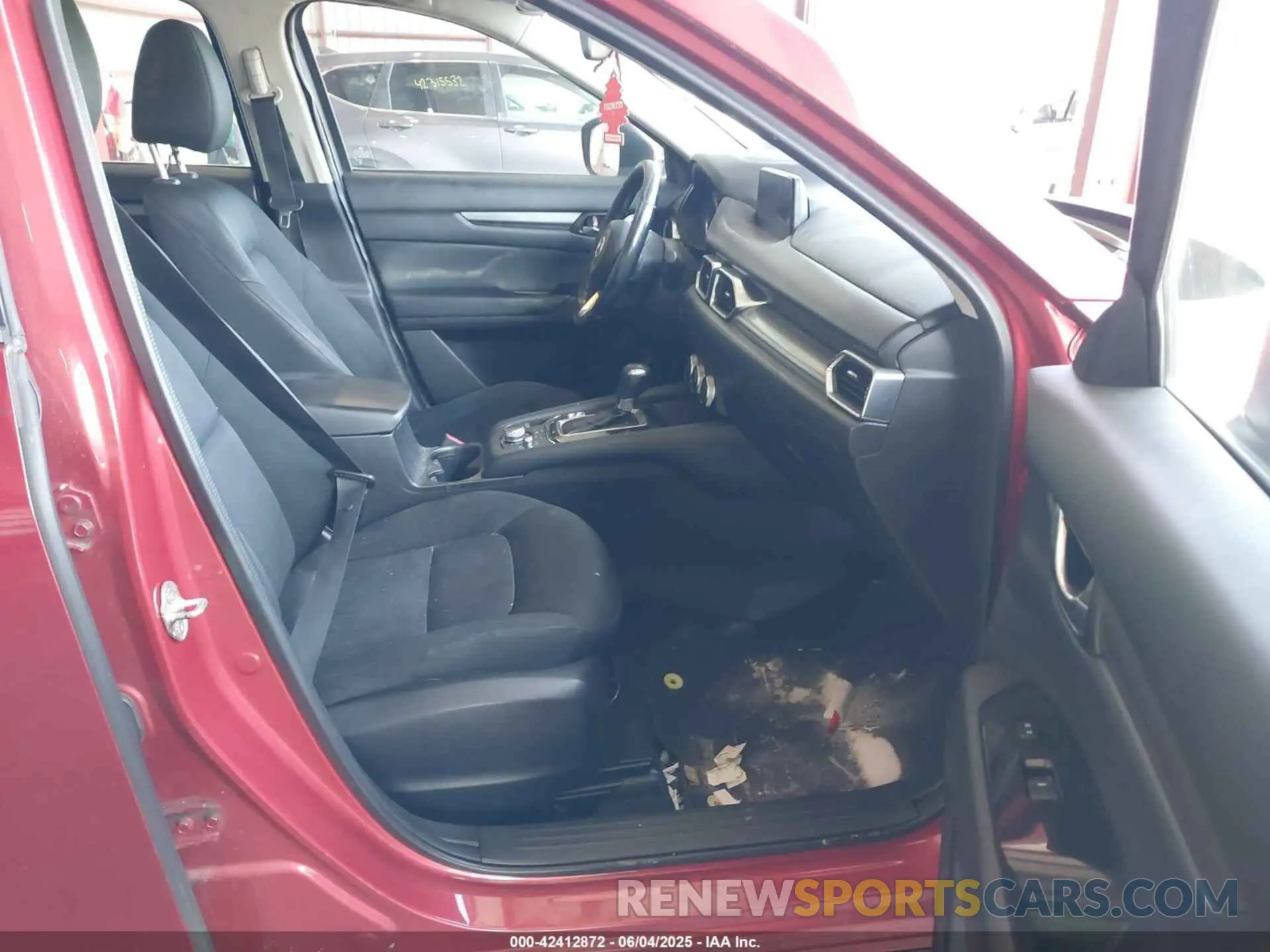 5 Photograph of a damaged car JM3KFABM1K0525592 MAZDA CX-5 2019
