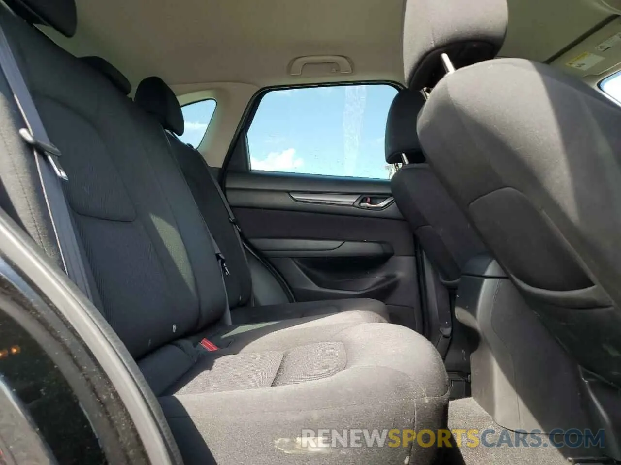 11 Photograph of a damaged car JM3KFABM1K0638099 MAZDA CX-5 2019