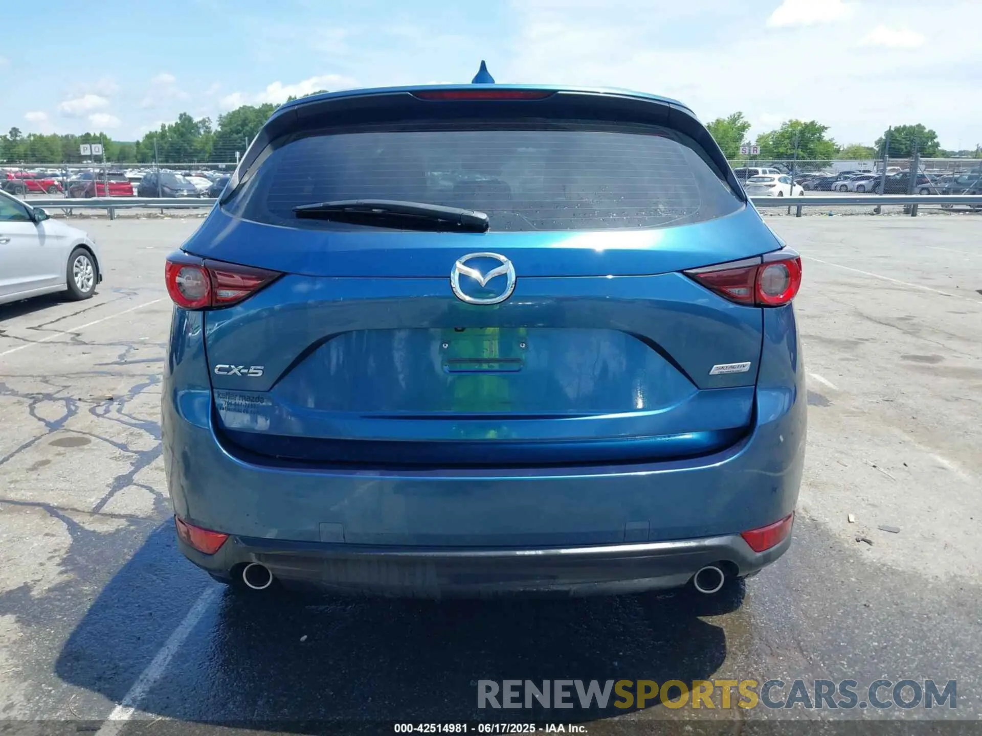 16 Photograph of a damaged car JM3KFABM1K1699530 MAZDA CX-5 2019