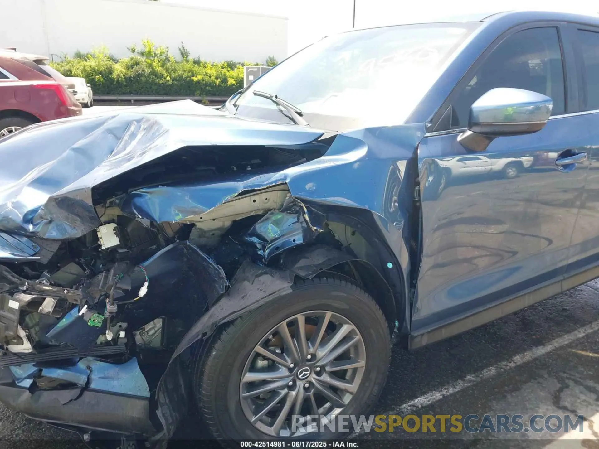 17 Photograph of a damaged car JM3KFABM1K1699530 MAZDA CX-5 2019