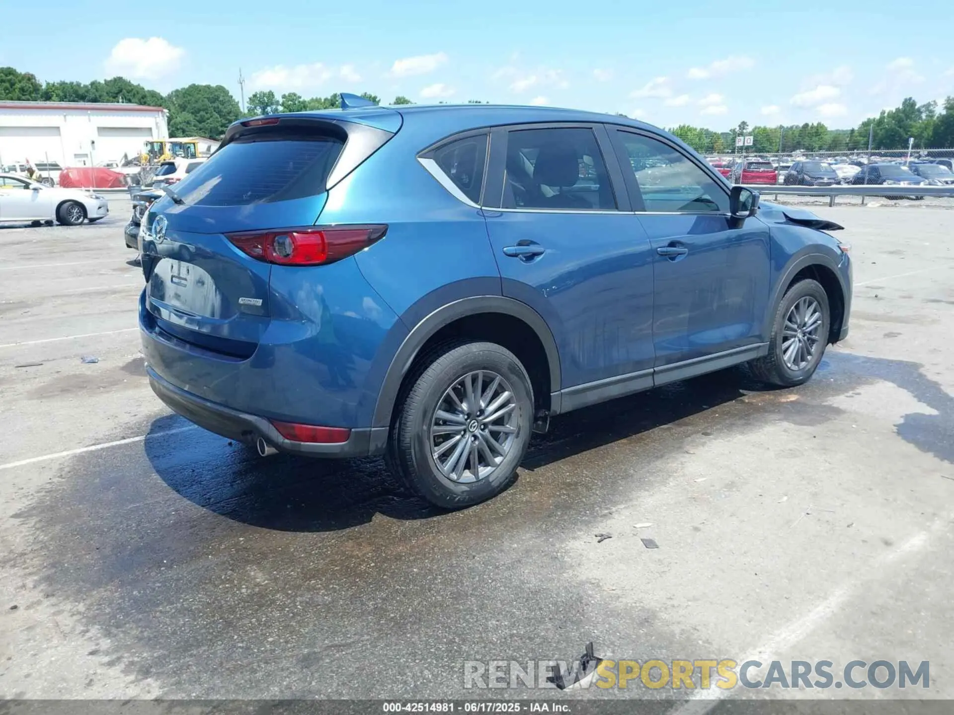 4 Photograph of a damaged car JM3KFABM1K1699530 MAZDA CX-5 2019