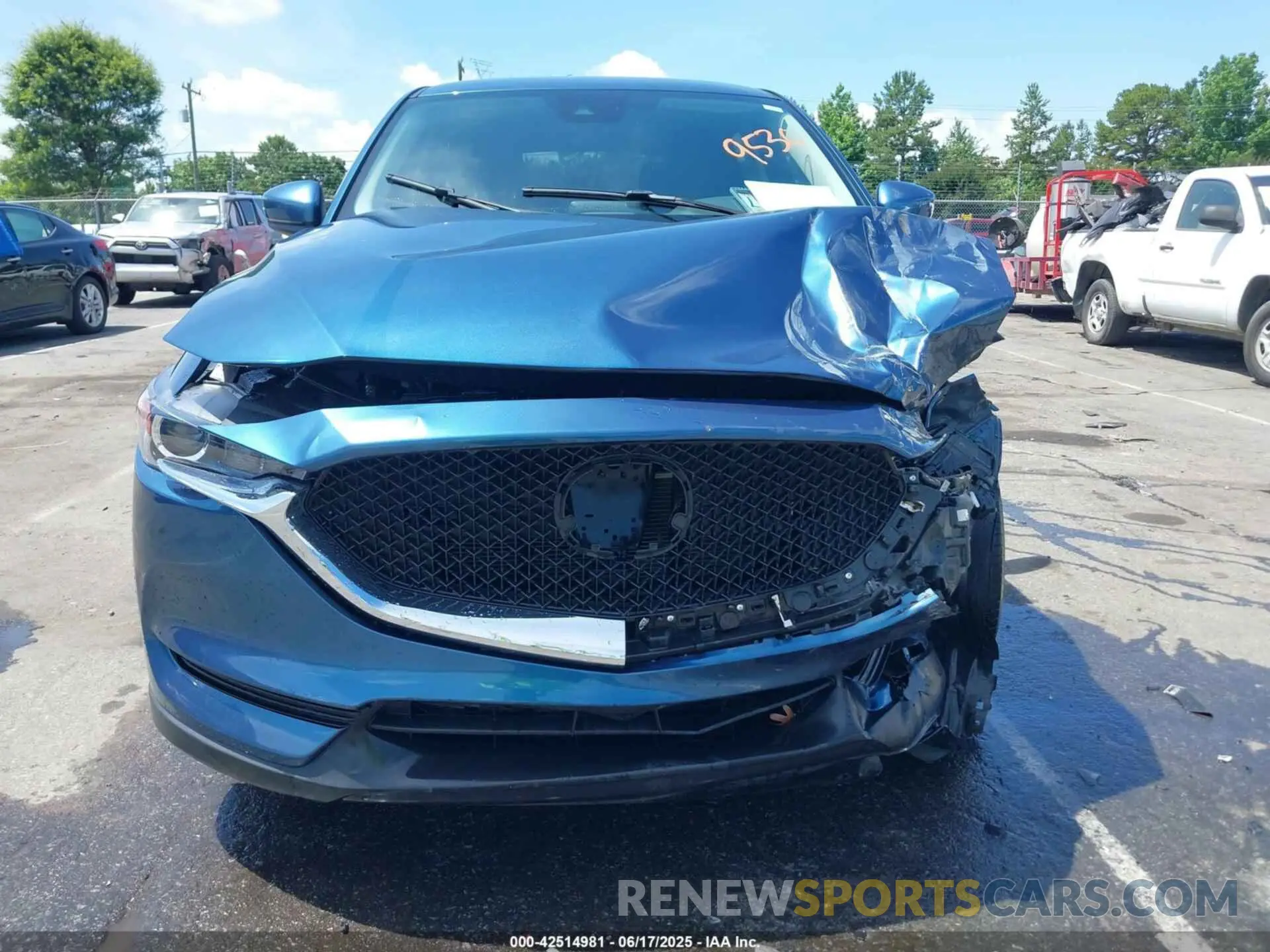 6 Photograph of a damaged car JM3KFABM1K1699530 MAZDA CX-5 2019