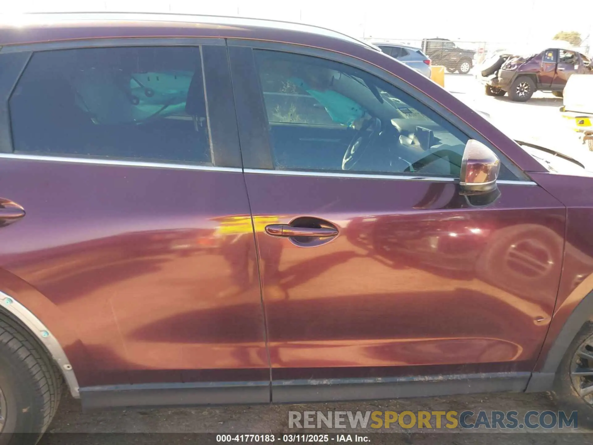 12 Photograph of a damaged car JM3KFABM2K0686372 MAZDA CX-5 2019