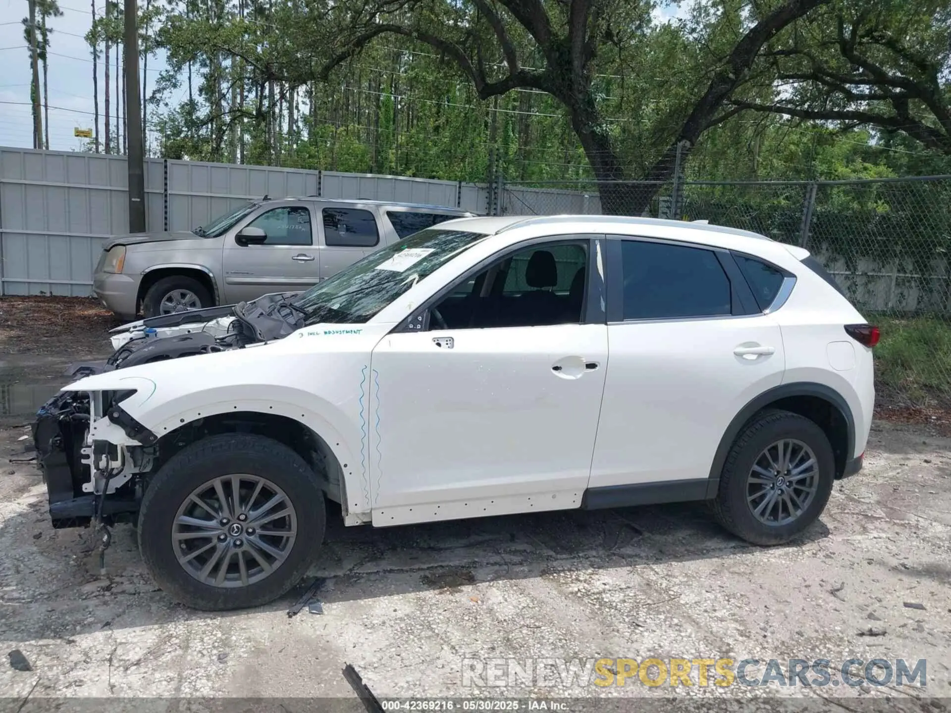 15 Photograph of a damaged car JM3KFABM3K1615823 MAZDA CX-5 2019