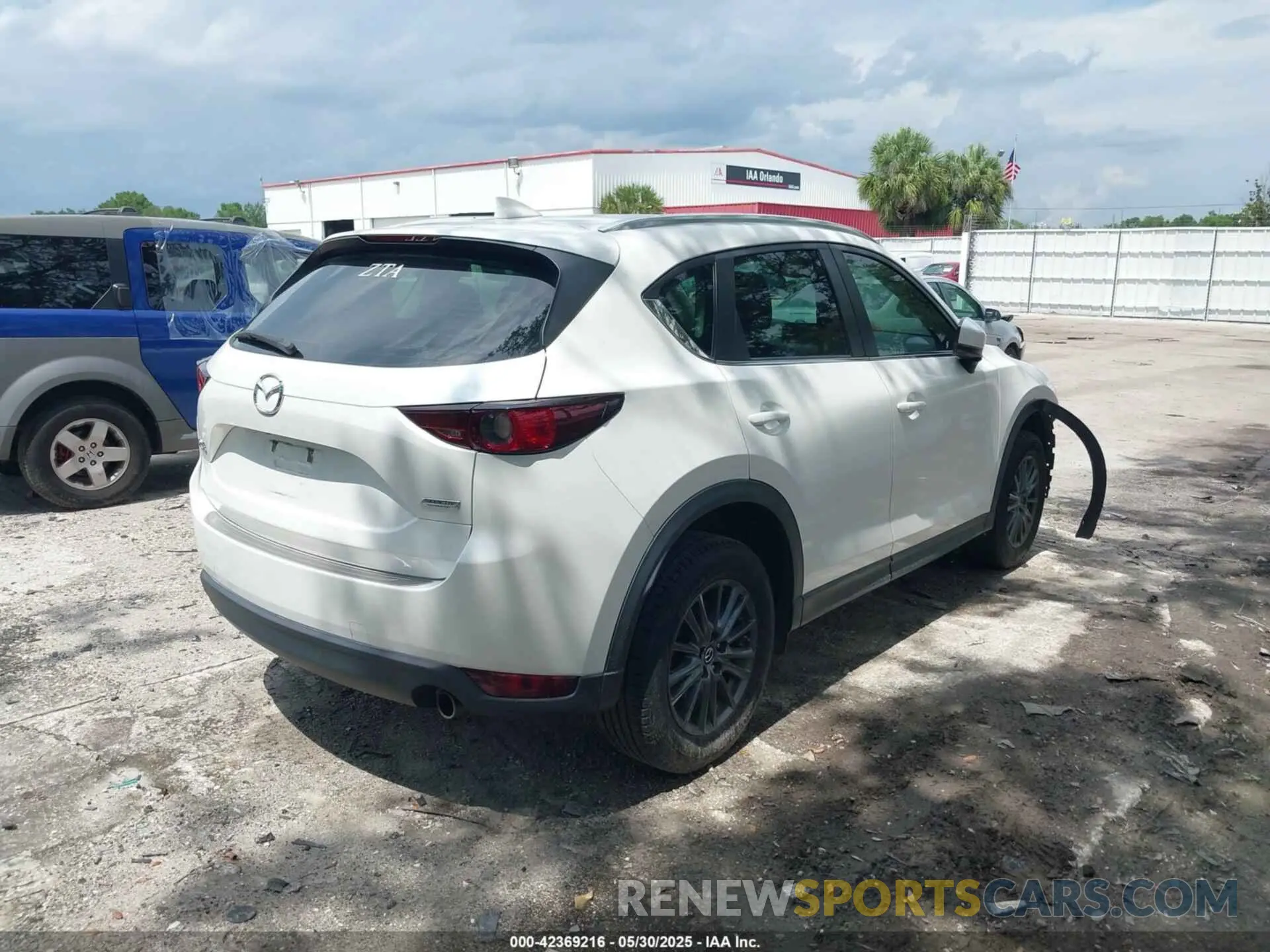 4 Photograph of a damaged car JM3KFABM3K1615823 MAZDA CX-5 2019