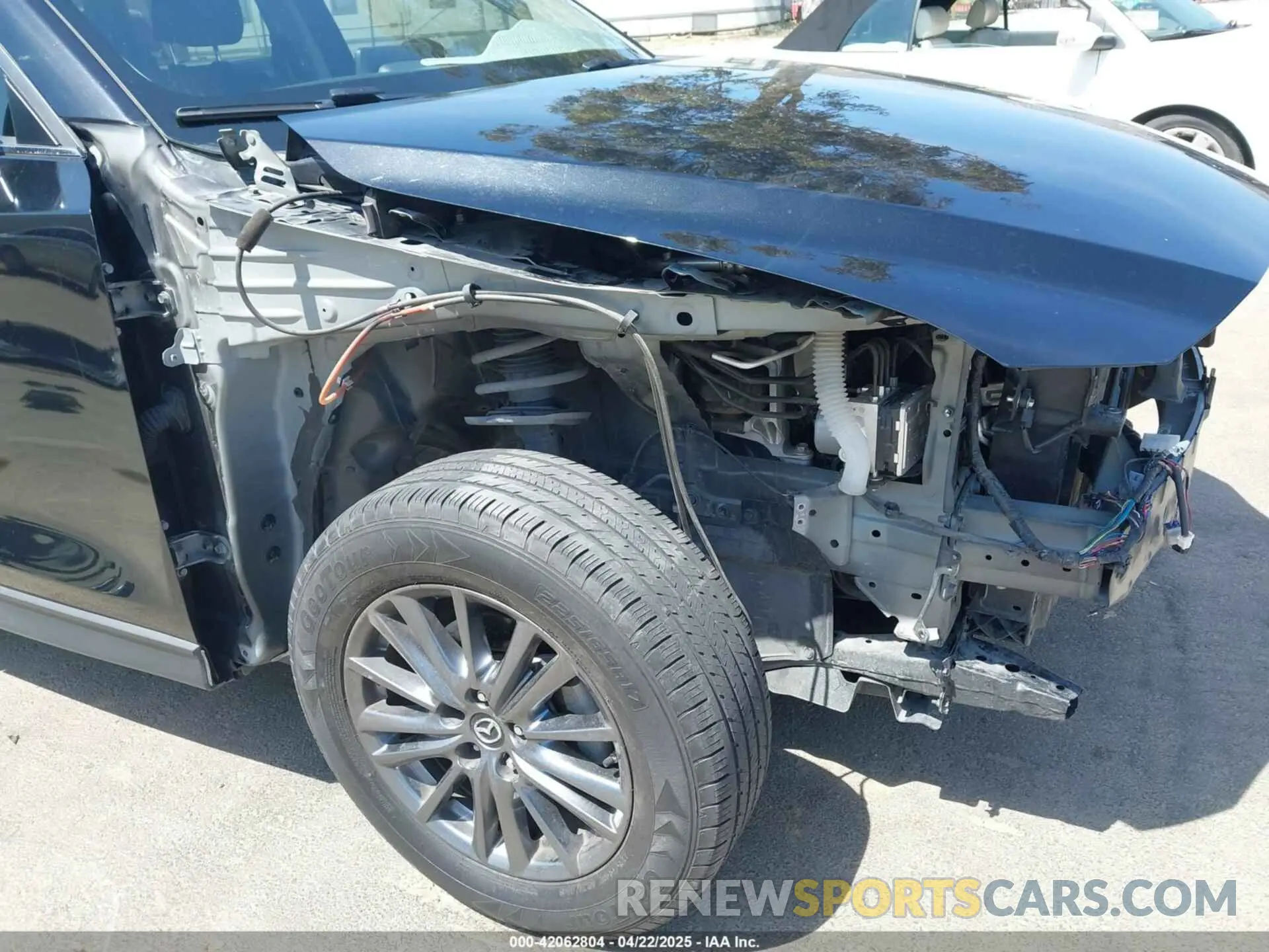 18 Photograph of a damaged car JM3KFABM7K1509987 MAZDA CX-5 2019