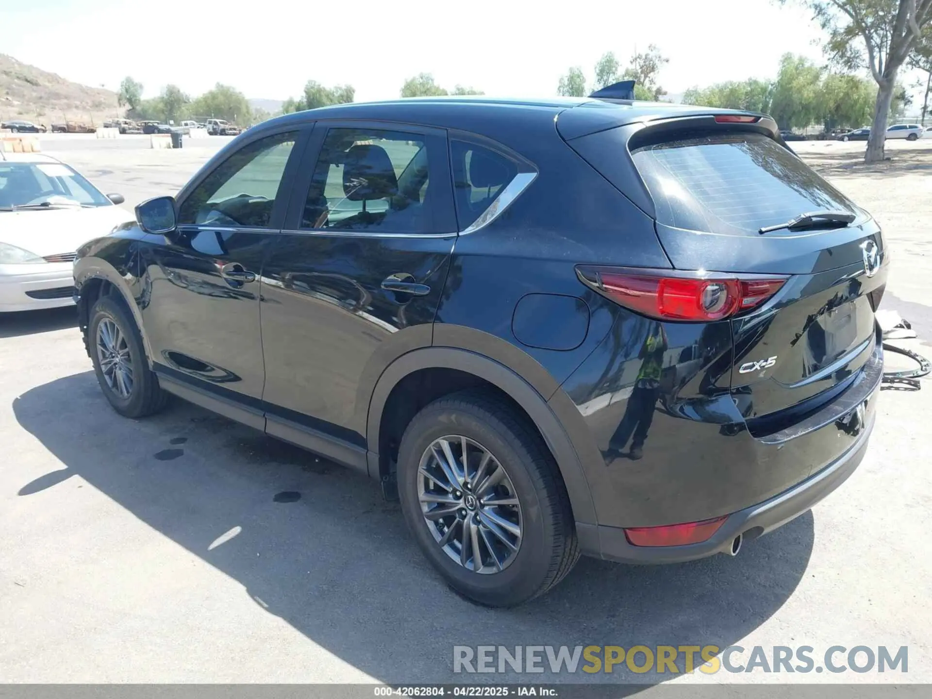 3 Photograph of a damaged car JM3KFABM7K1509987 MAZDA CX-5 2019