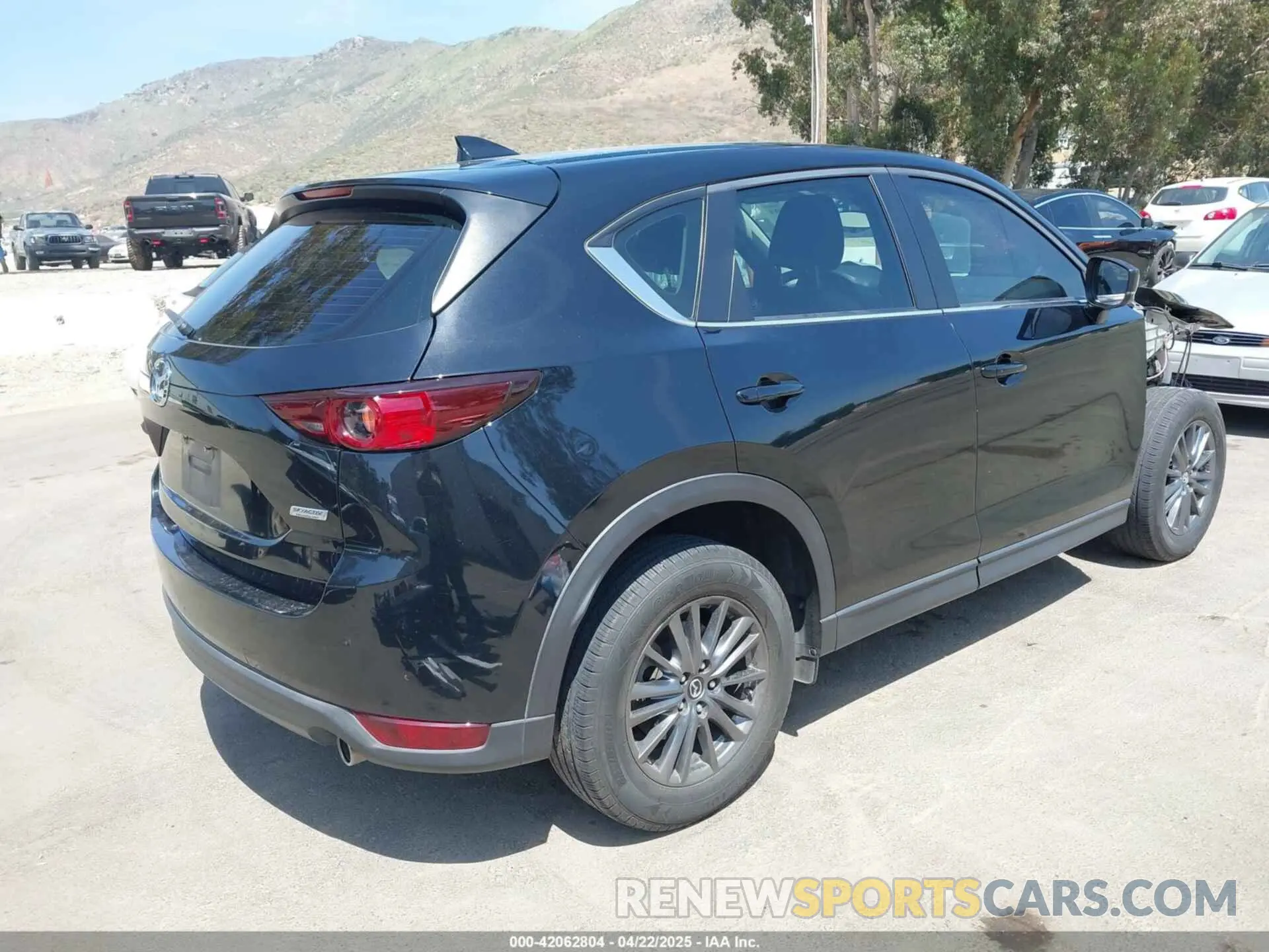 4 Photograph of a damaged car JM3KFABM7K1509987 MAZDA CX-5 2019