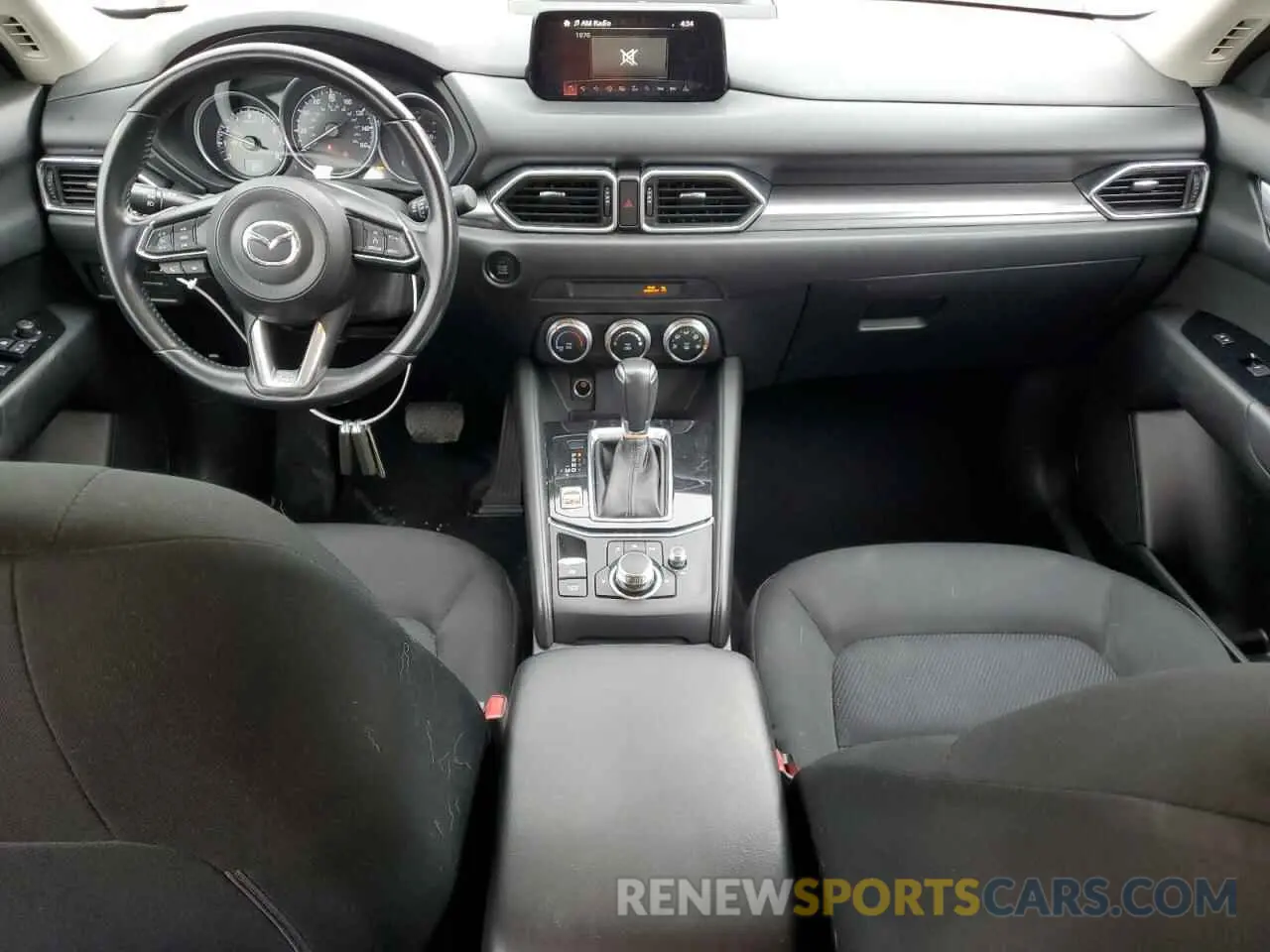 8 Photograph of a damaged car JM3KFABM8K1565789 MAZDA CX-5 2019