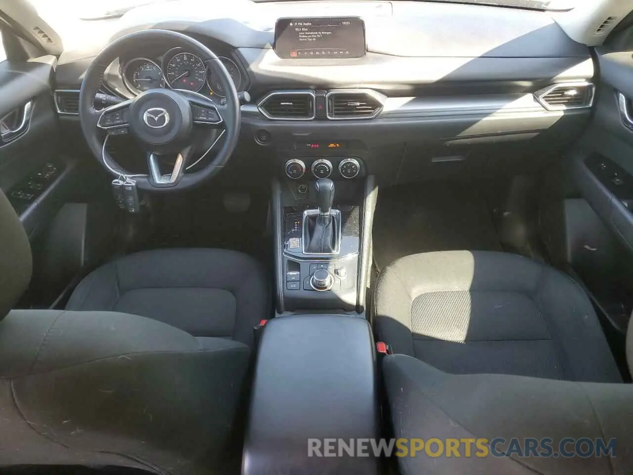 8 Photograph of a damaged car JM3KFABM8K1566635 MAZDA CX-5 2019