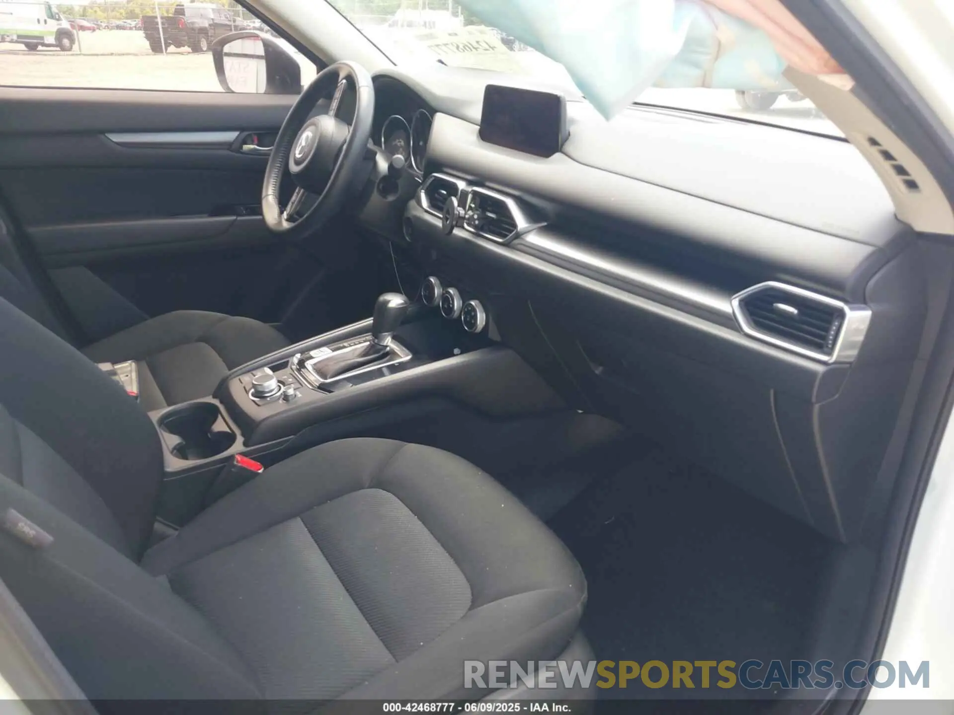 5 Photograph of a damaged car JM3KFABM8K1586027 MAZDA CX-5 2019