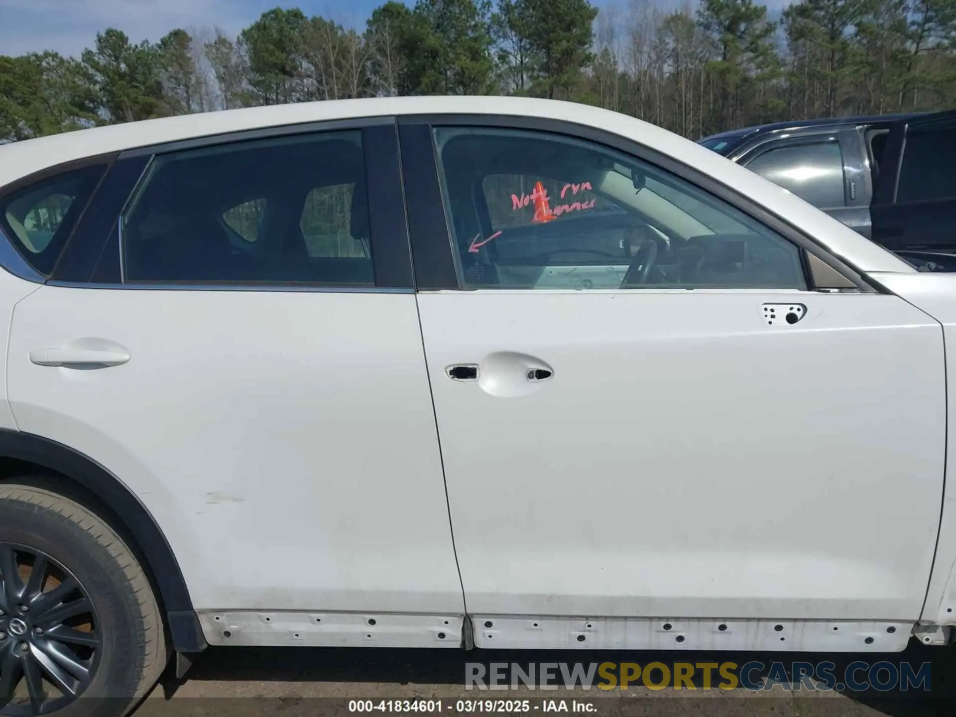 14 Photograph of a damaged car JM3KFABMXK1504069 MAZDA CX-5 2019