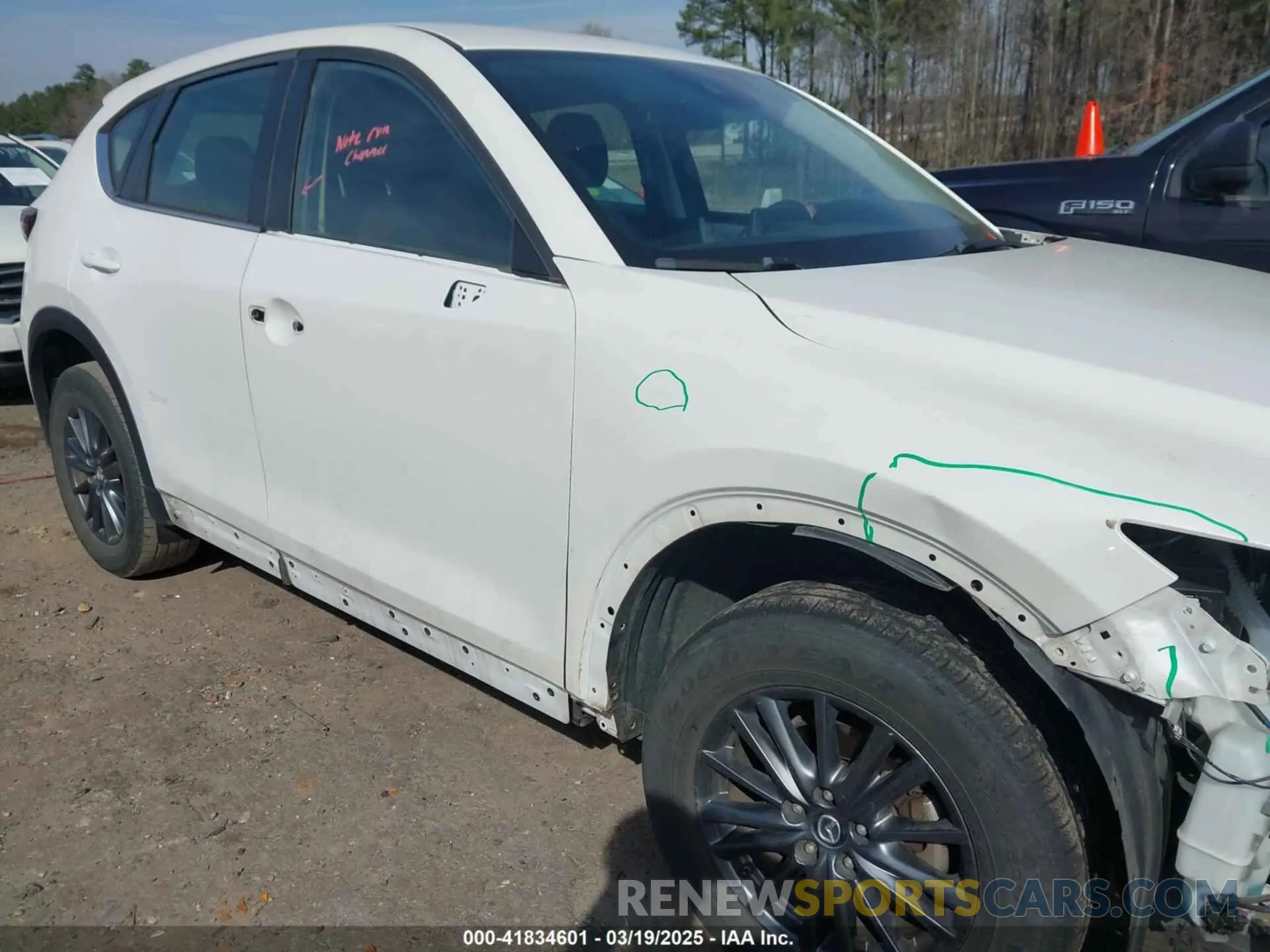21 Photograph of a damaged car JM3KFABMXK1504069 MAZDA CX-5 2019
