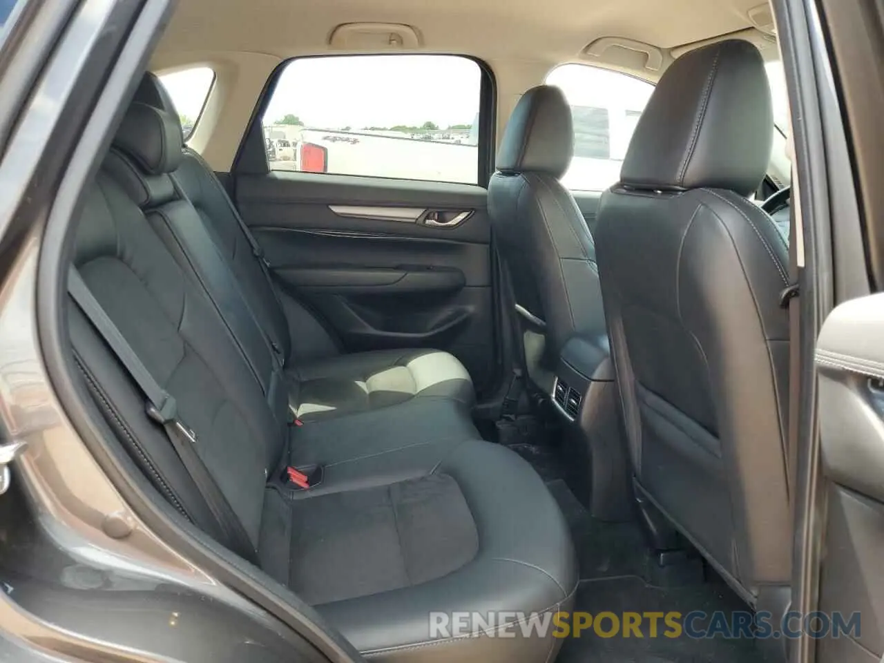 11 Photograph of a damaged car JM3KFACM0K1501793 MAZDA CX-5 2019