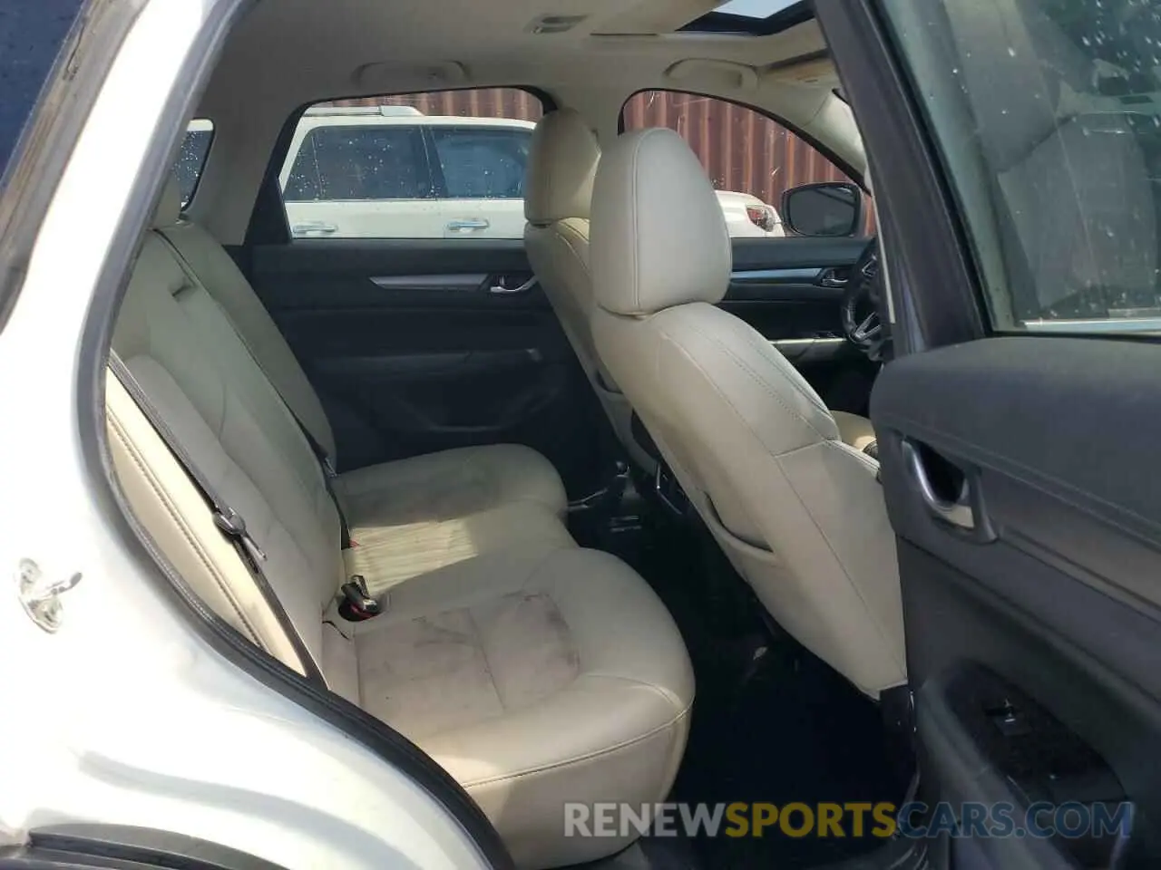 11 Photograph of a damaged car JM3KFACM0K1510025 MAZDA CX-5 2019