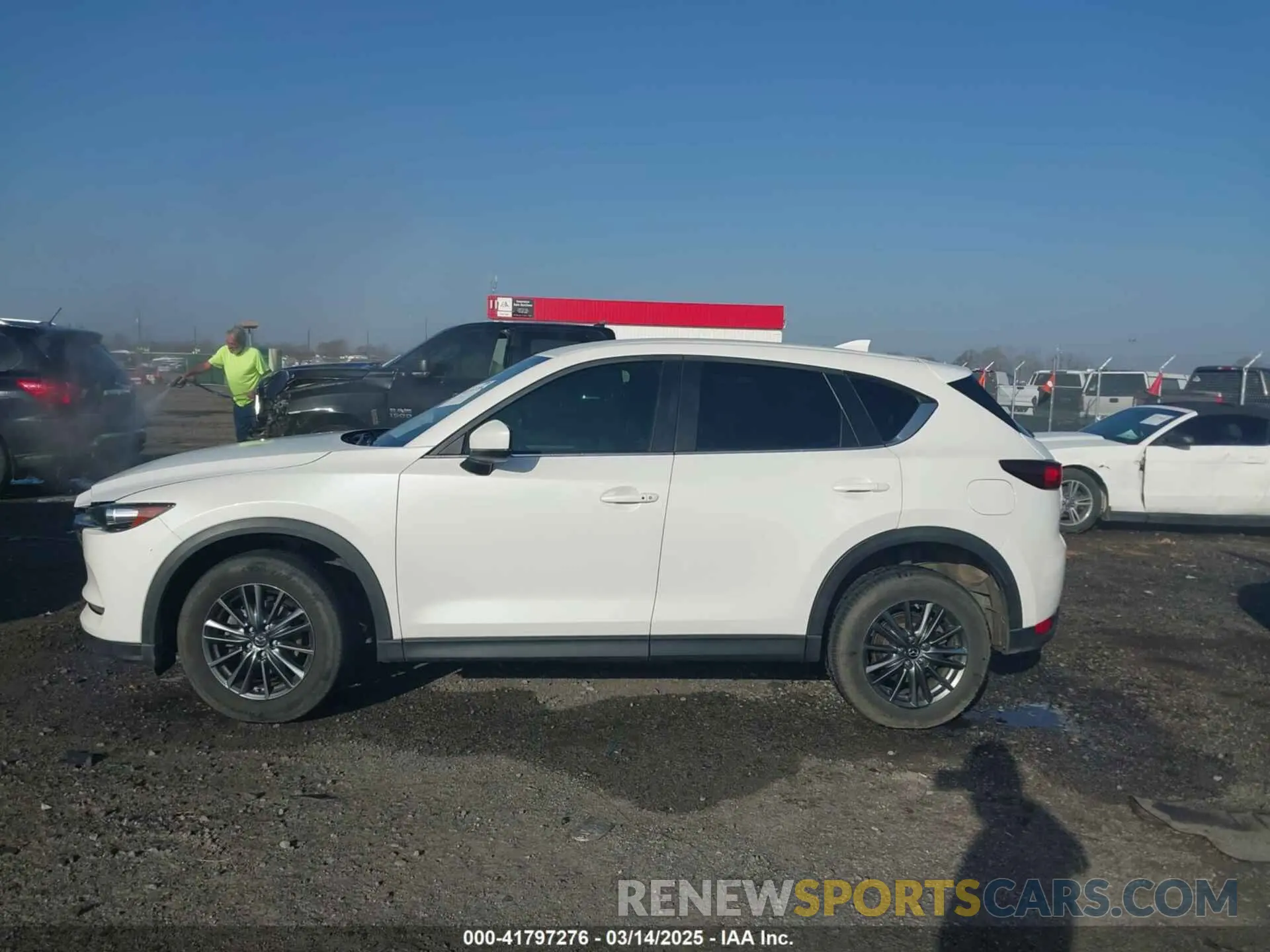 14 Photograph of a damaged car JM3KFACM0K1564330 MAZDA CX-5 2019