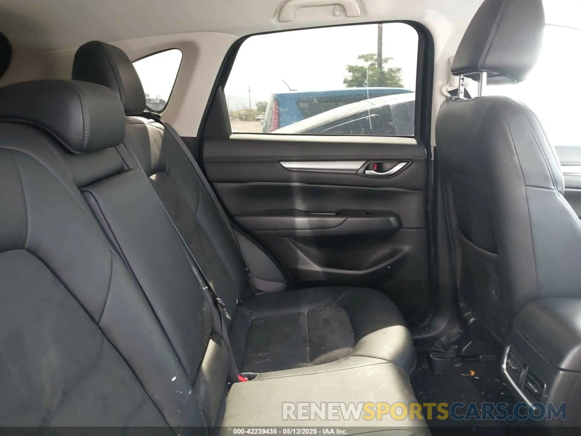 8 Photograph of a damaged car JM3KFACM0K1576817 MAZDA CX-5 2019