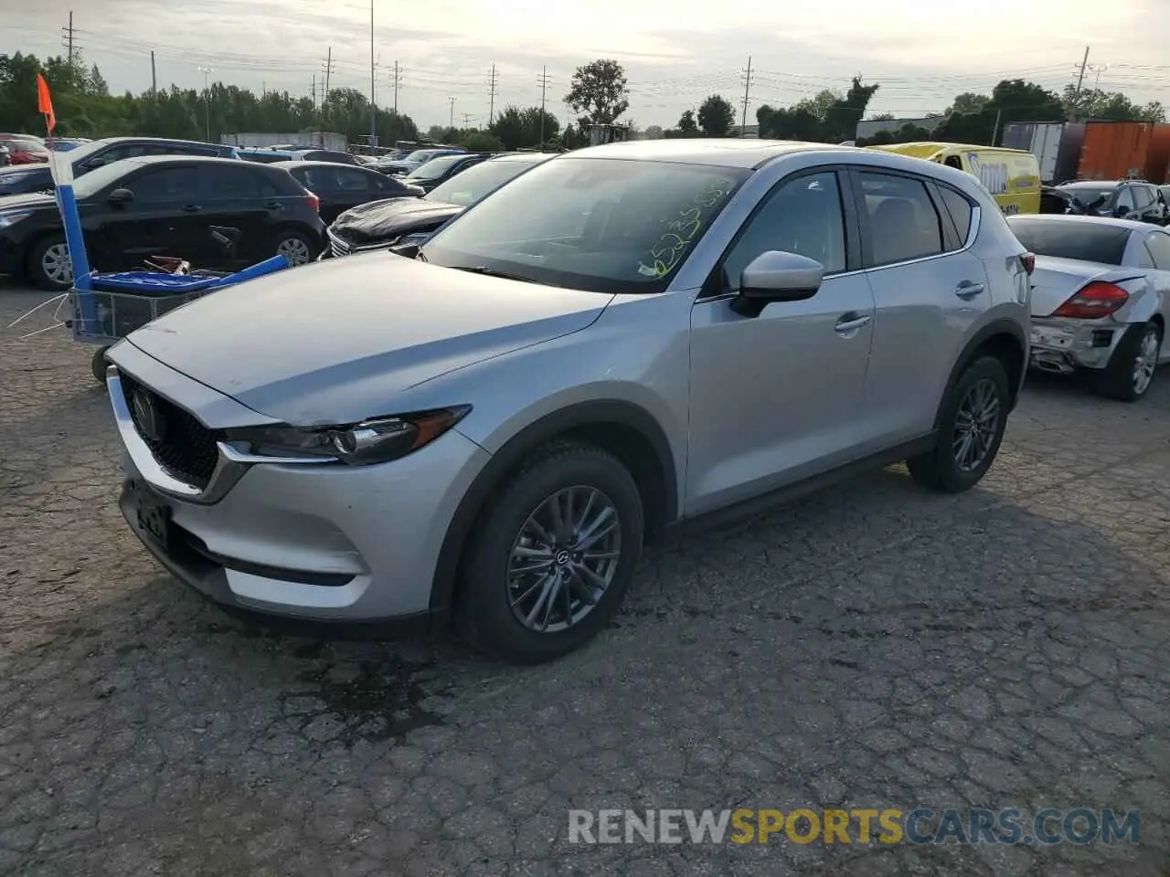 1 Photograph of a damaged car JM3KFACM0K1587977 MAZDA CX-5 2019