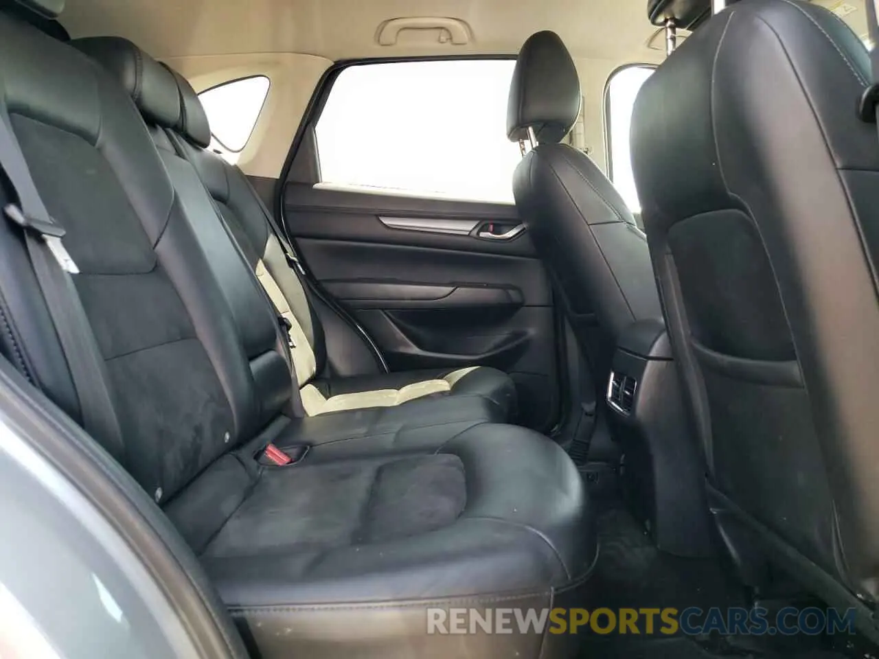 11 Photograph of a damaged car JM3KFACM2K1552907 MAZDA CX-5 2019