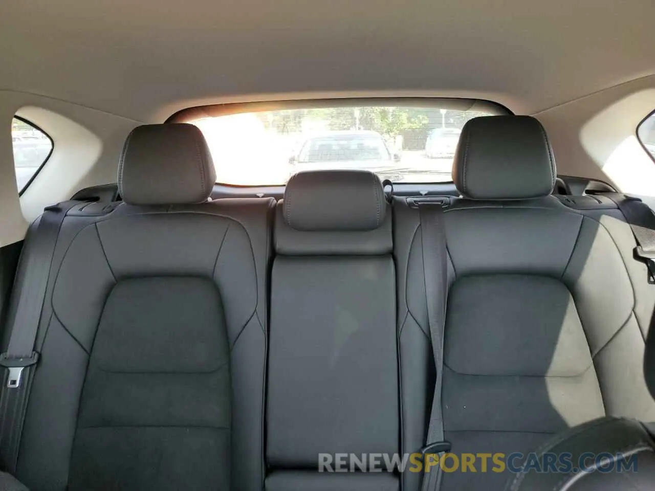 10 Photograph of a damaged car JM3KFACM2K1658029 MAZDA CX-5 2019