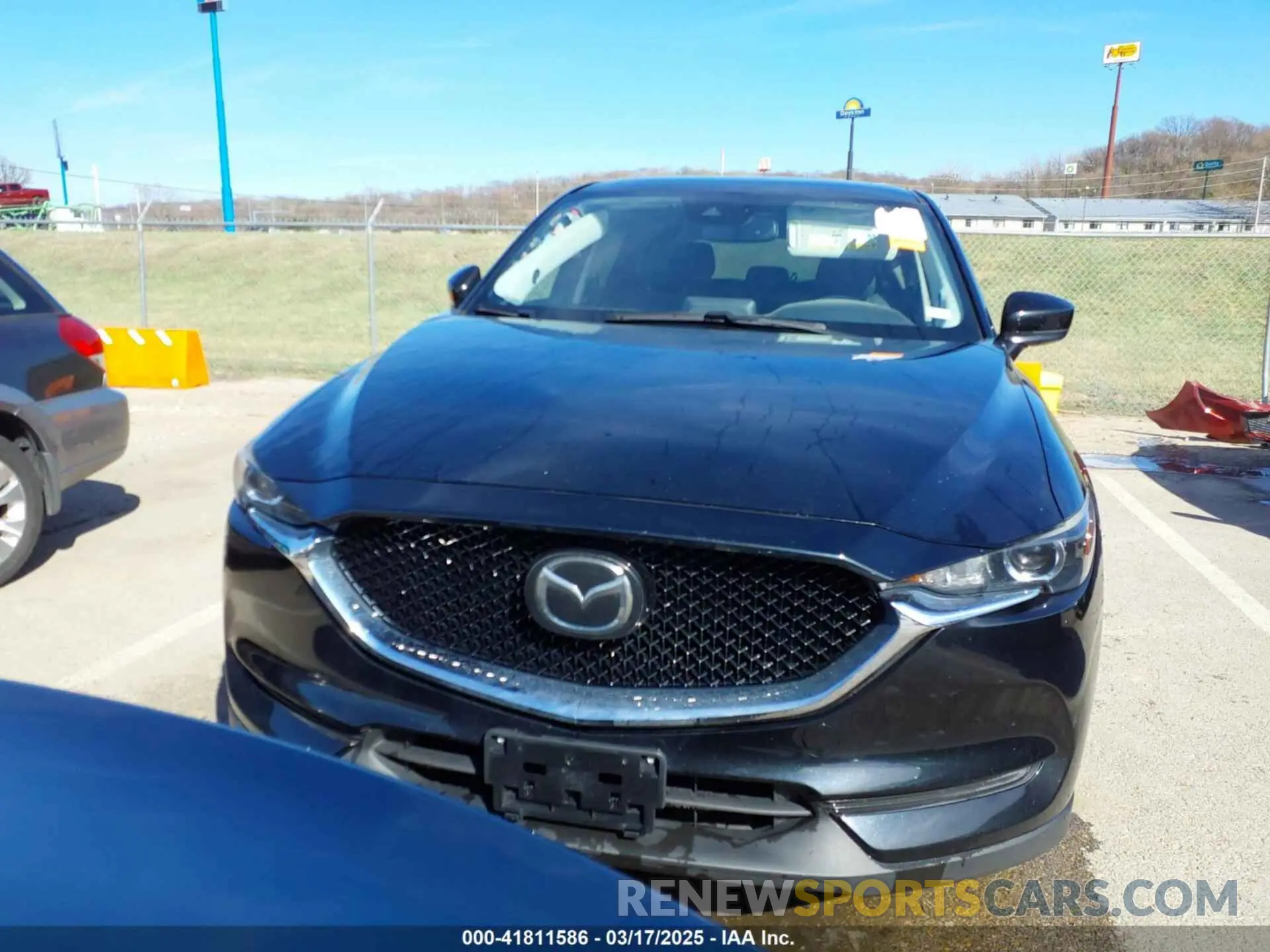12 Photograph of a damaged car JM3KFACM2K1660119 MAZDA CX-5 2019