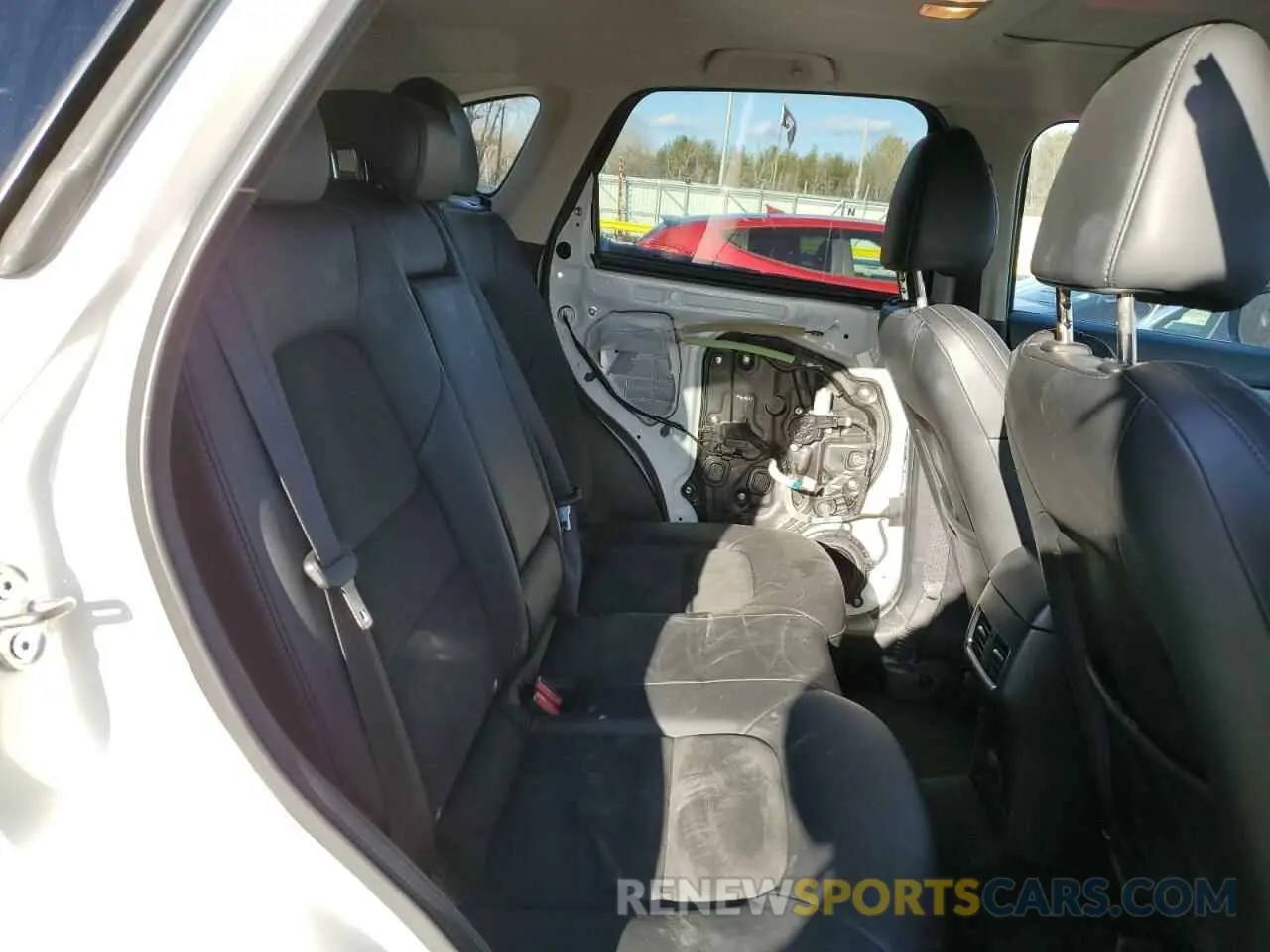 11 Photograph of a damaged car JM3KFACM2K1662436 MAZDA CX-5 2019