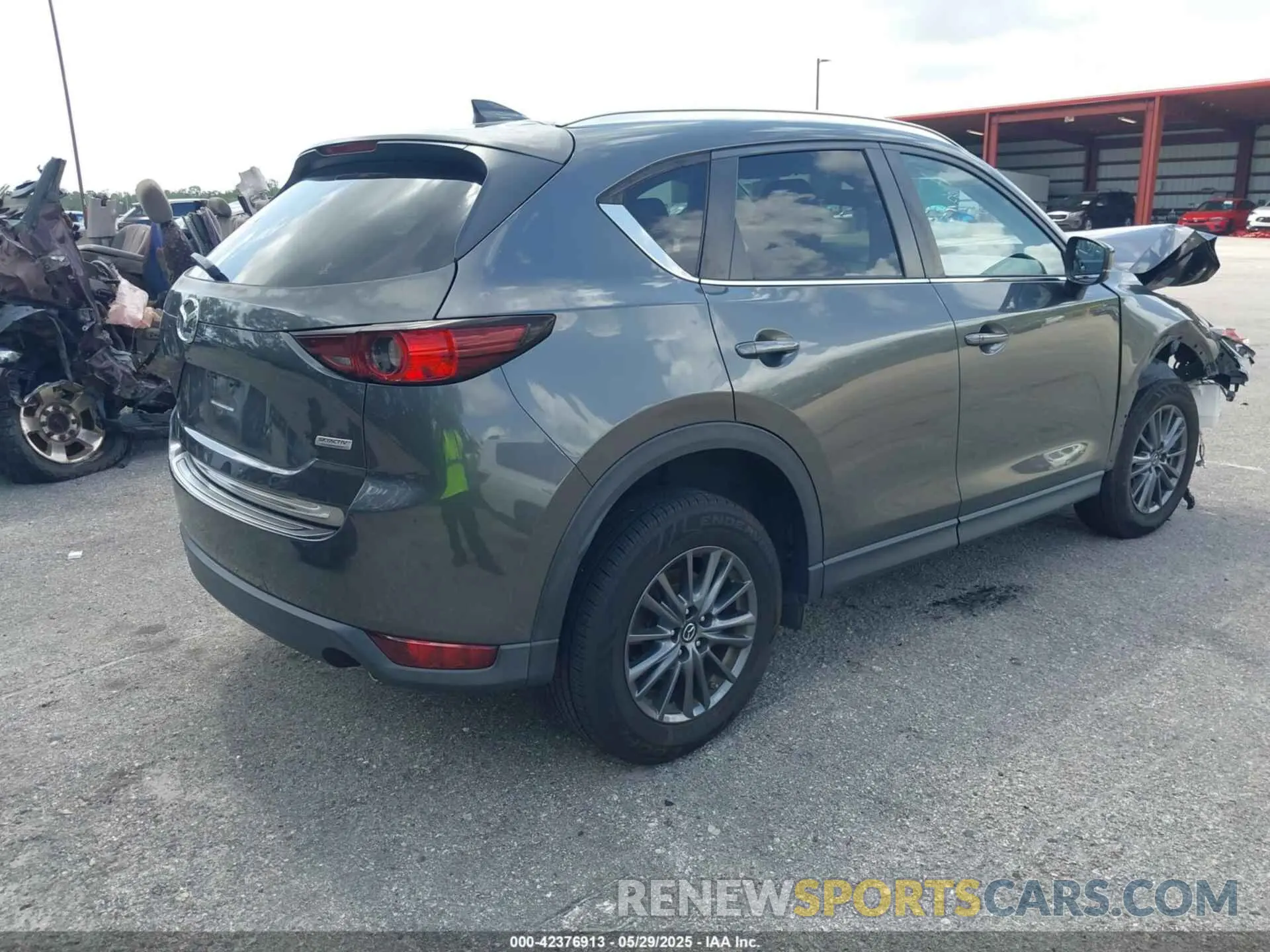 4 Photograph of a damaged car JM3KFACM3K0607905 MAZDA CX-5 2019