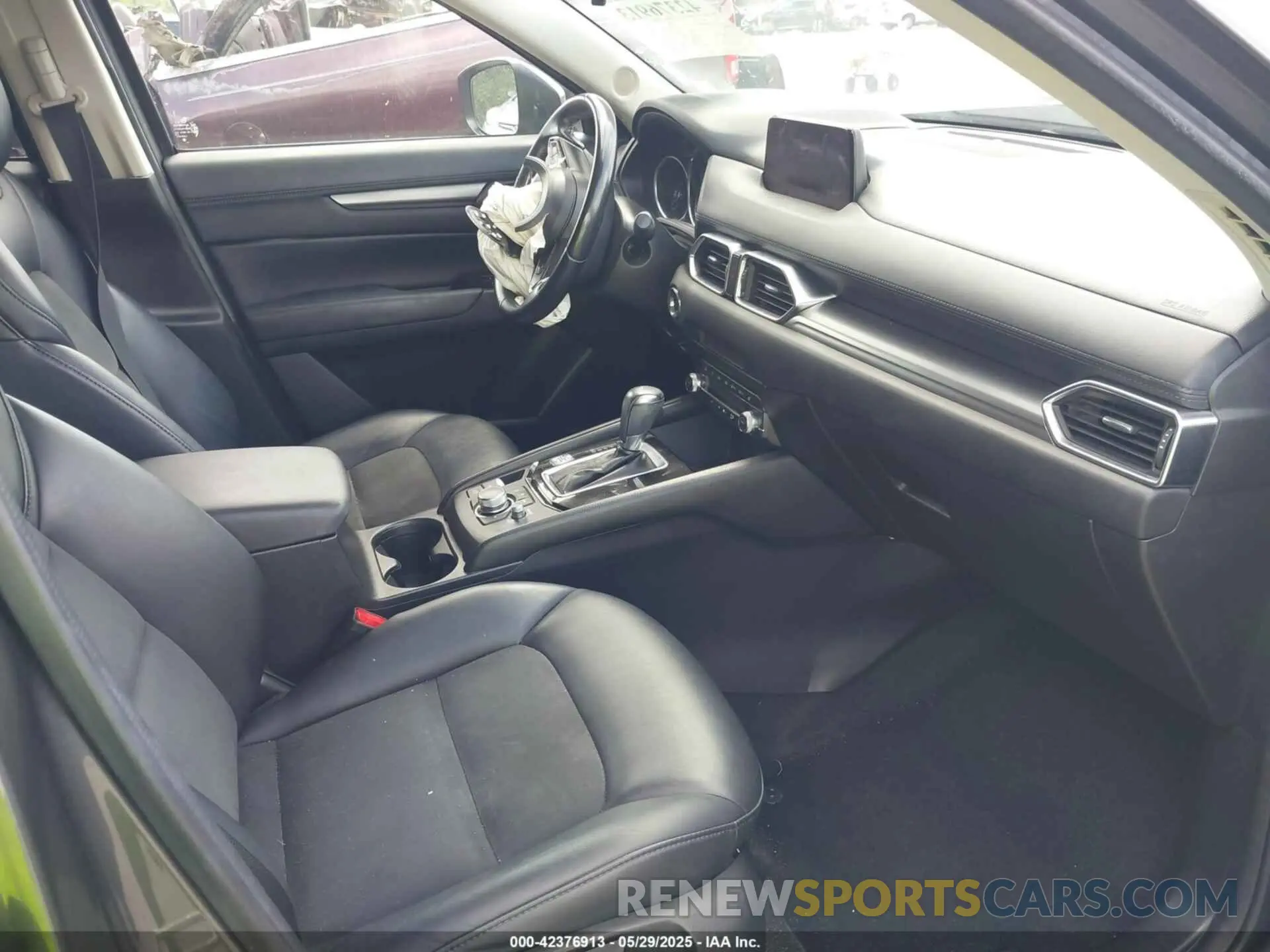 5 Photograph of a damaged car JM3KFACM3K0607905 MAZDA CX-5 2019