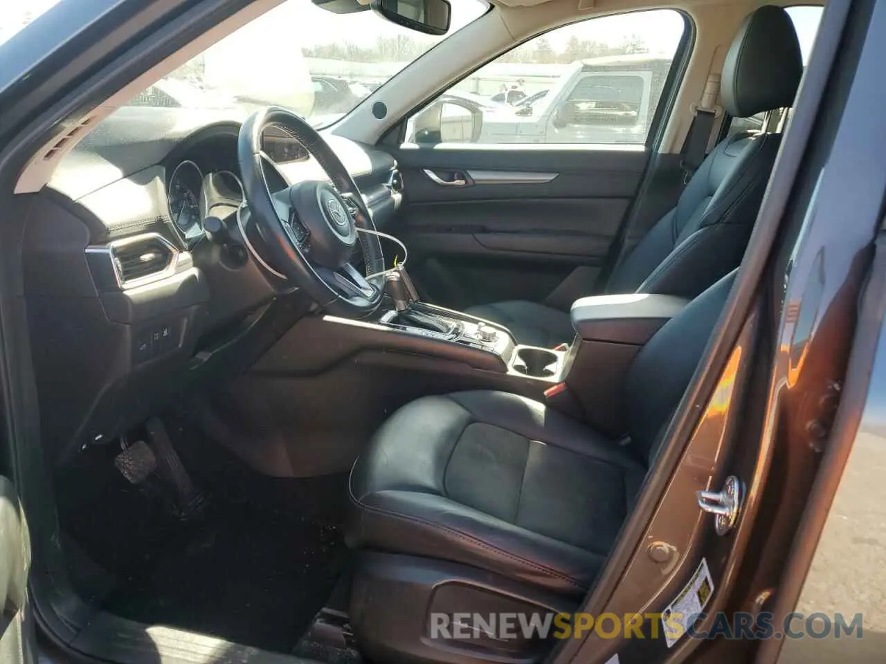 7 Photograph of a damaged car JM3KFACM4K0671970 MAZDA CX-5 2019