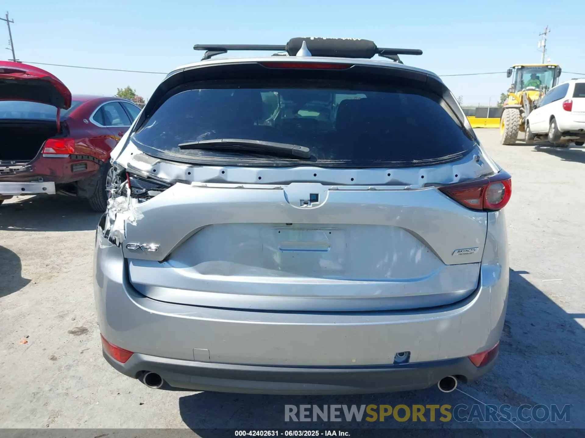 17 Photograph of a damaged car JM3KFACM4K1540919 MAZDA CX-5 2019