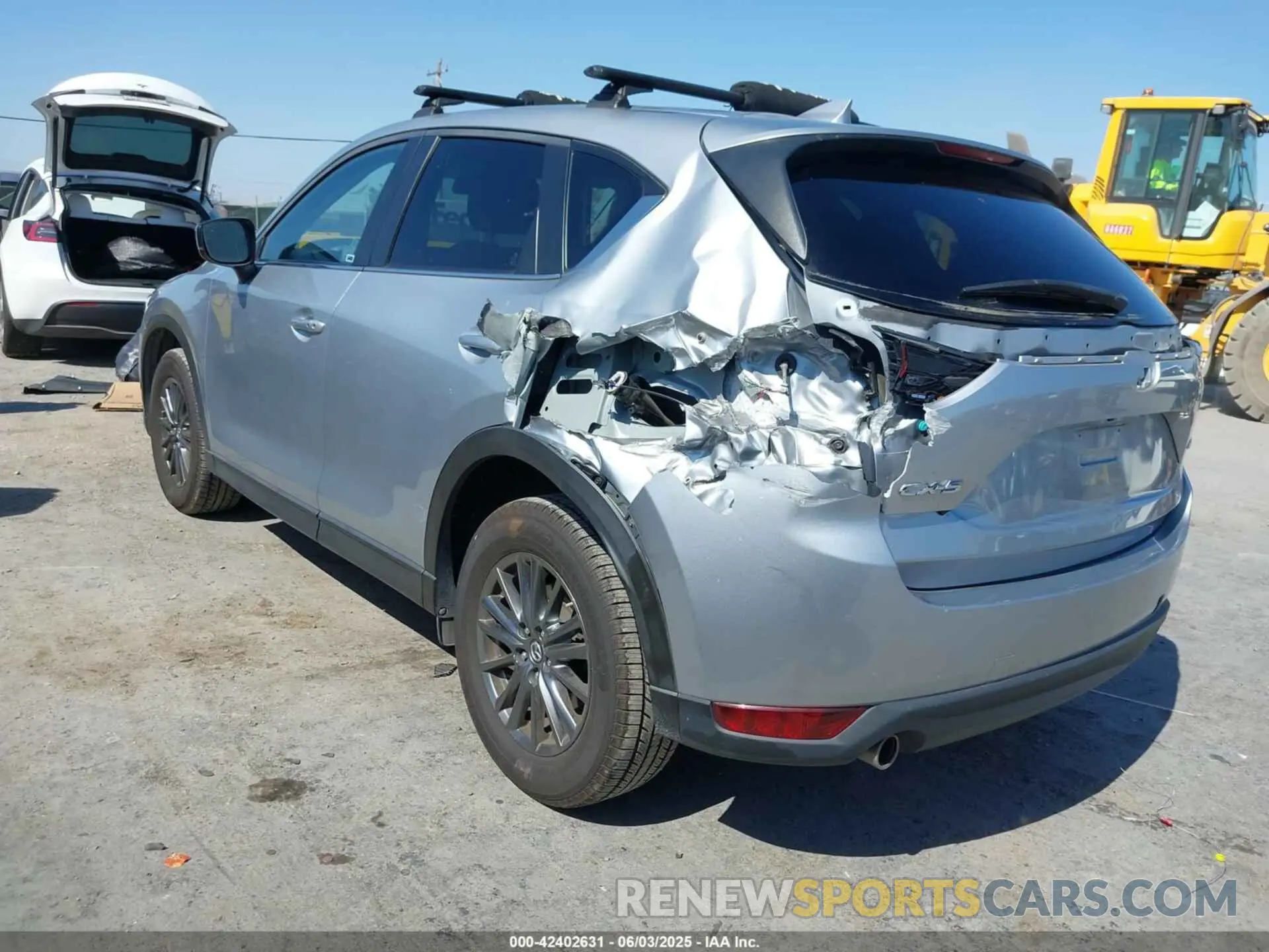3 Photograph of a damaged car JM3KFACM4K1540919 MAZDA CX-5 2019