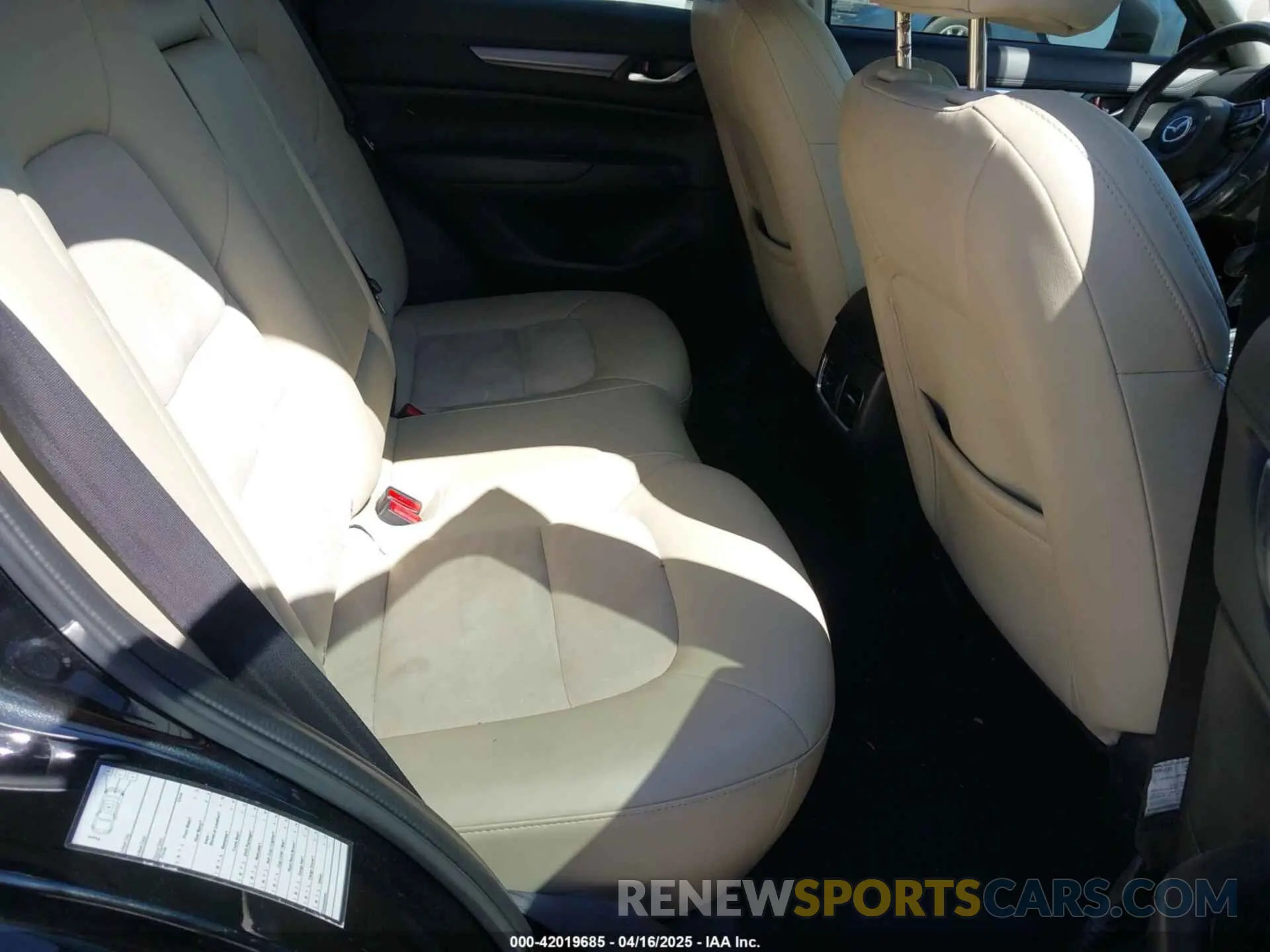 8 Photograph of a damaged car JM3KFACM4K1542170 MAZDA CX-5 2019