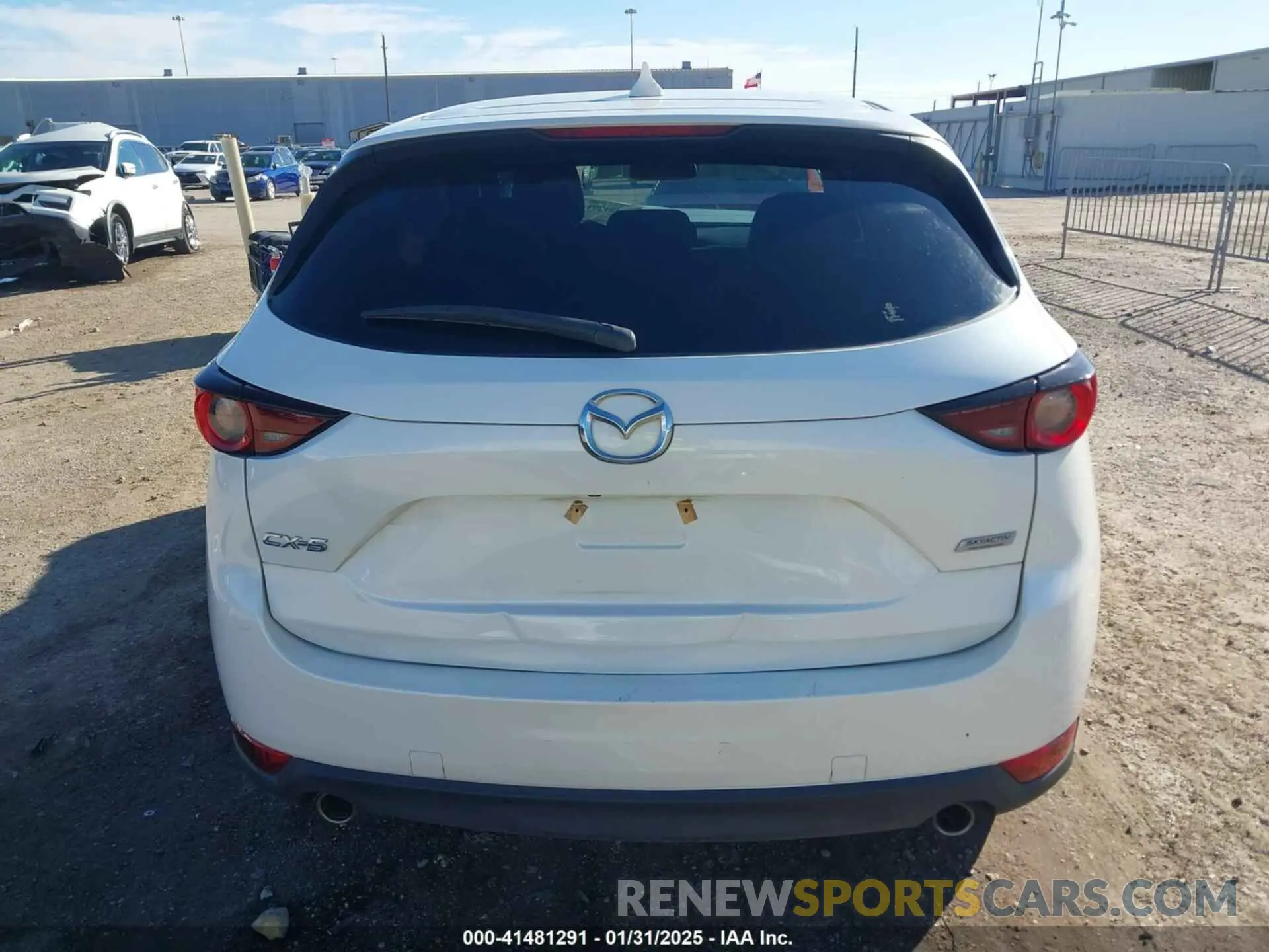 16 Photograph of a damaged car JM3KFACM4K1668352 MAZDA CX-5 2019
