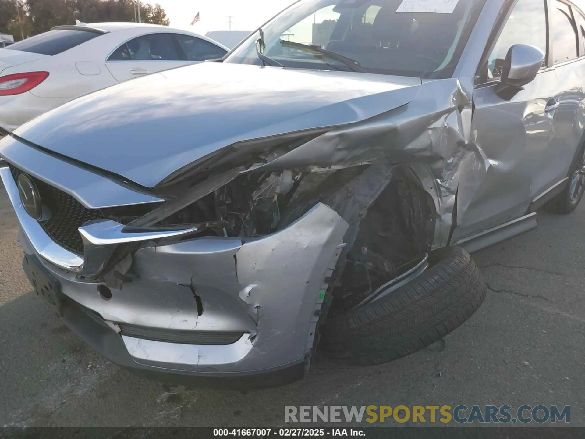 6 Photograph of a damaged car JM3KFACM5K1531601 MAZDA CX-5 2019