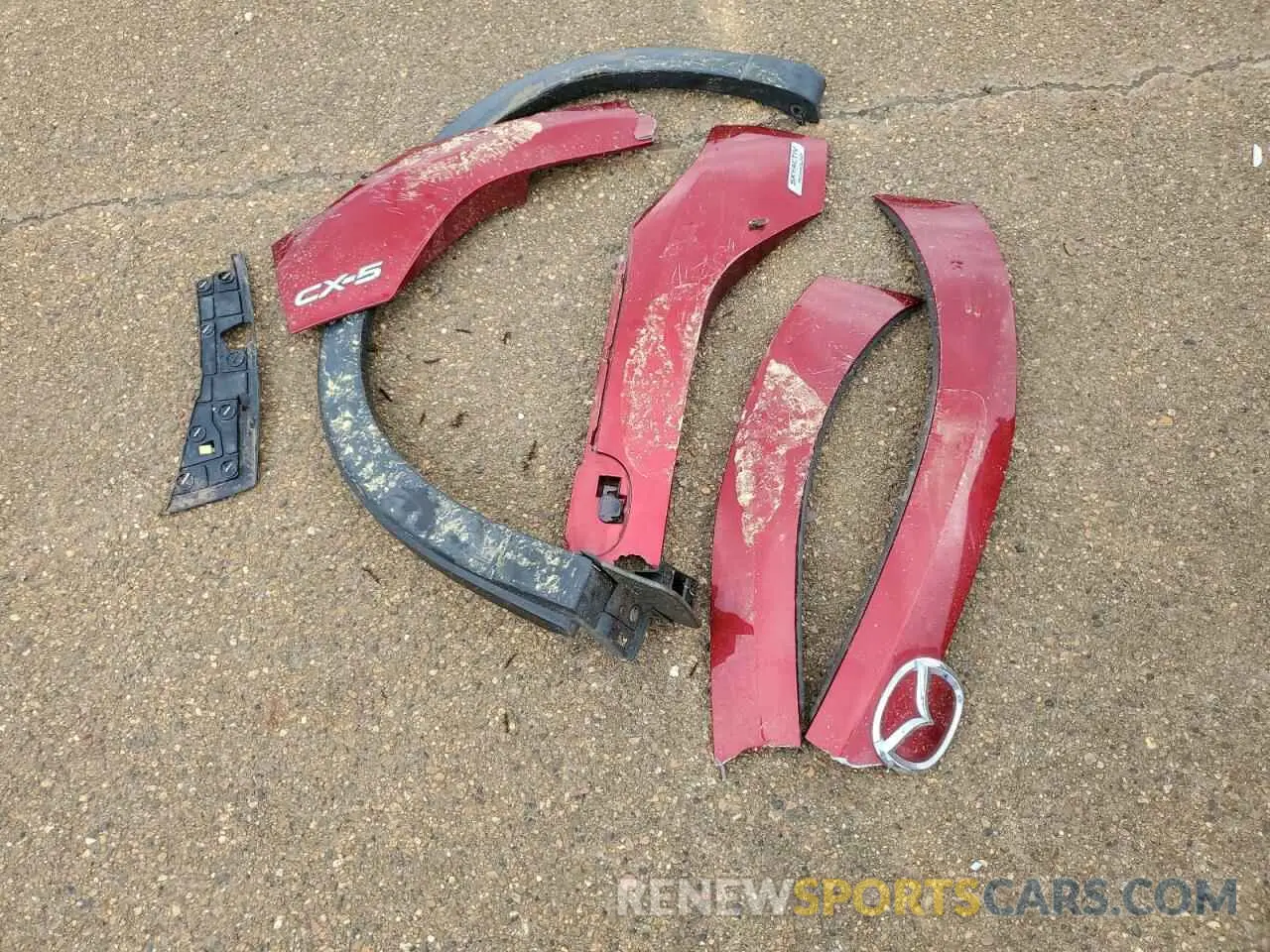 13 Photograph of a damaged car JM3KFACM5K1557521 MAZDA CX-5 2019