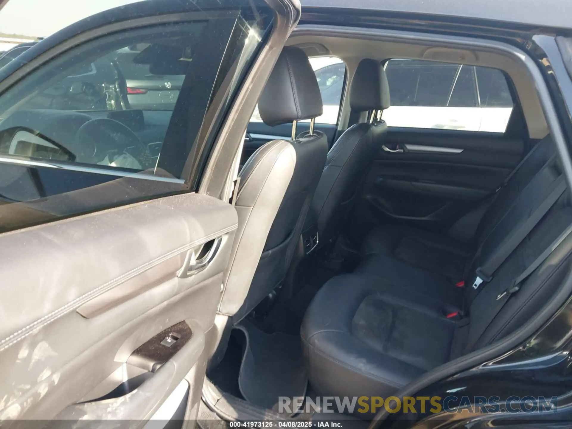 8 Photograph of a damaged car JM3KFACM6K0533203 MAZDA CX-5 2019