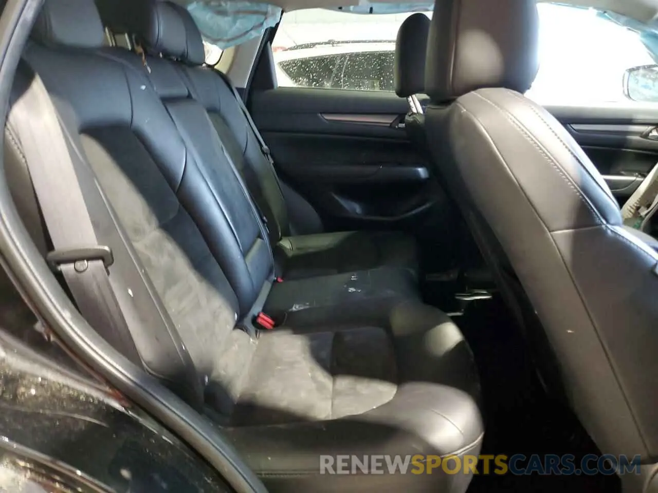 12 Photograph of a damaged car JM3KFACM6K1562646 MAZDA CX-5 2019