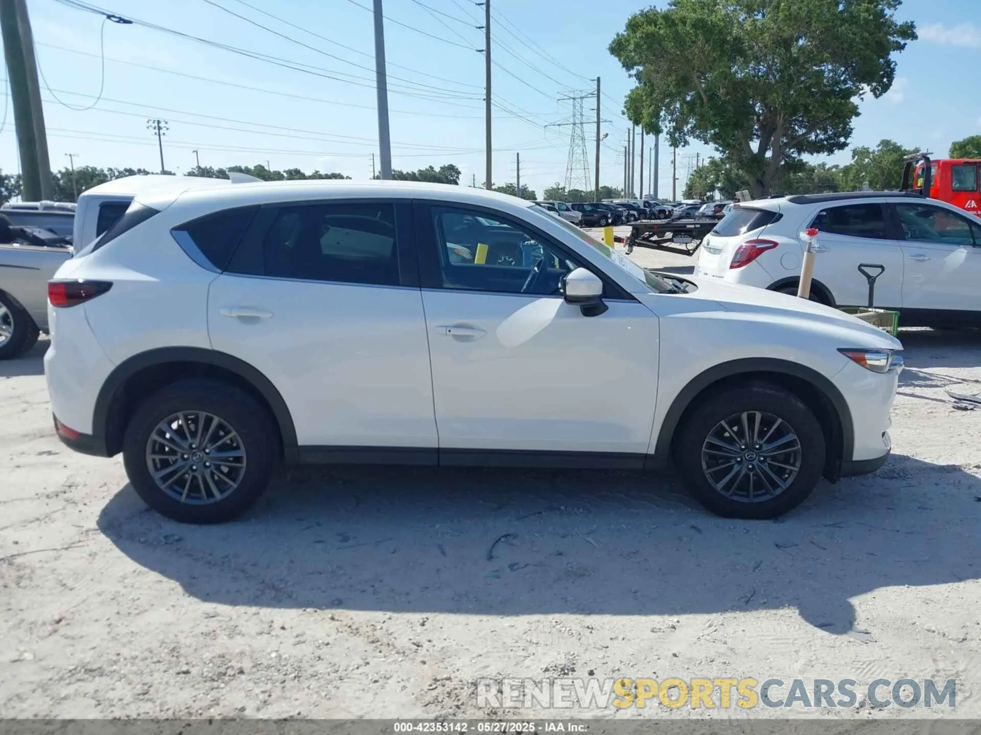 13 Photograph of a damaged car JM3KFACM6K1586025 MAZDA CX-5 2019