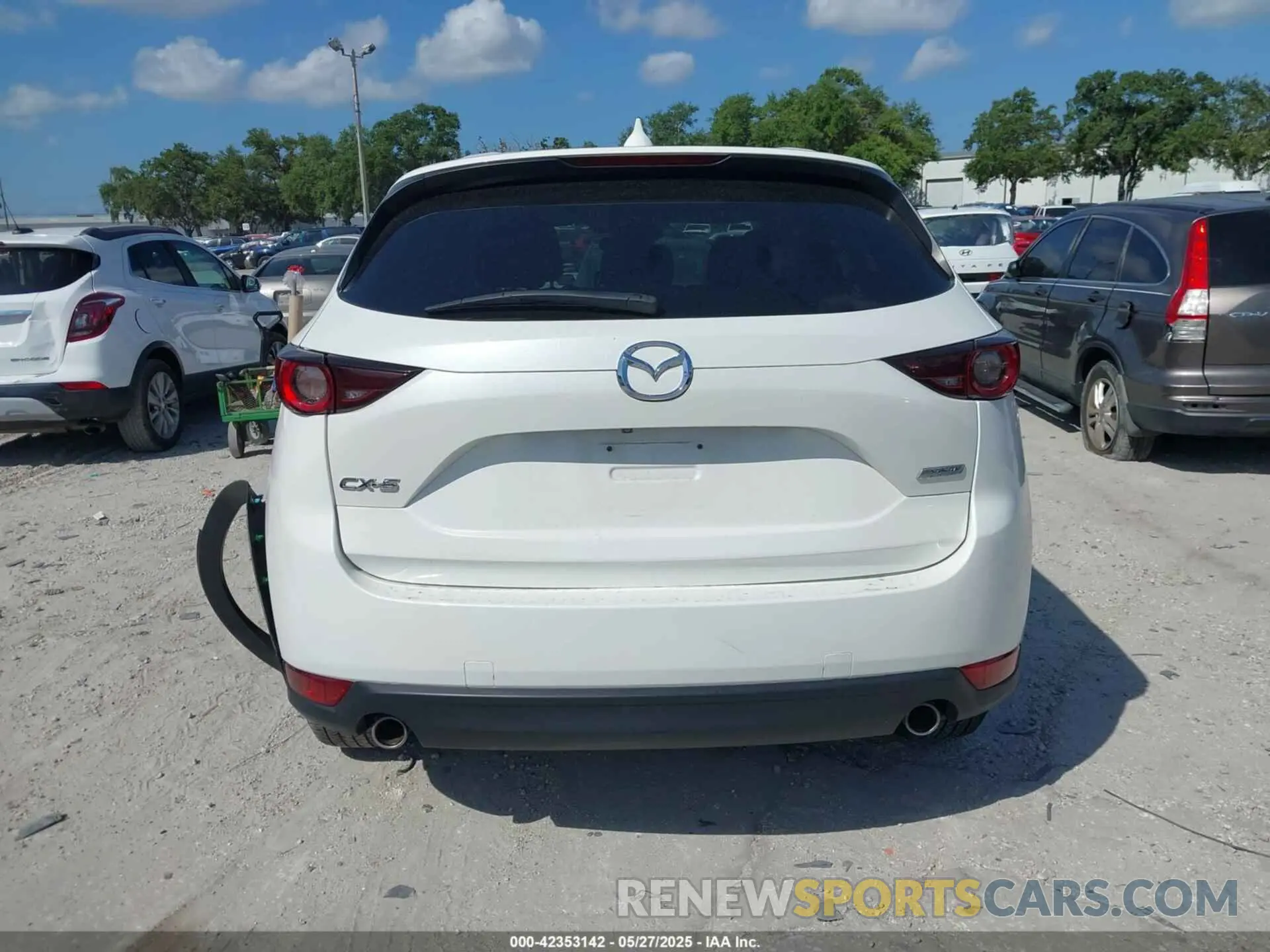 16 Photograph of a damaged car JM3KFACM6K1586025 MAZDA CX-5 2019