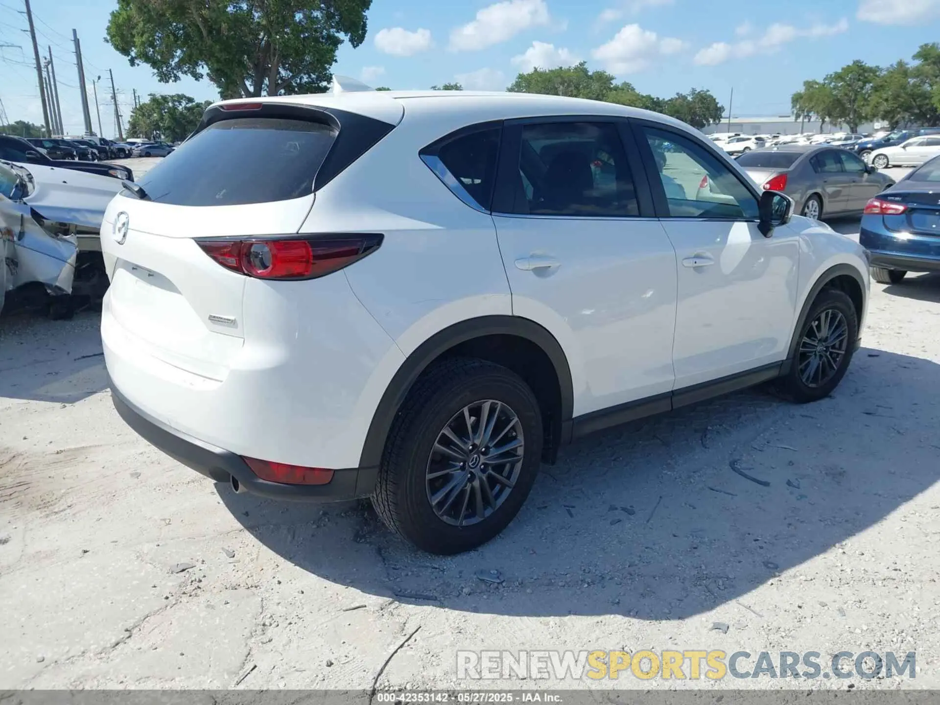 4 Photograph of a damaged car JM3KFACM6K1586025 MAZDA CX-5 2019