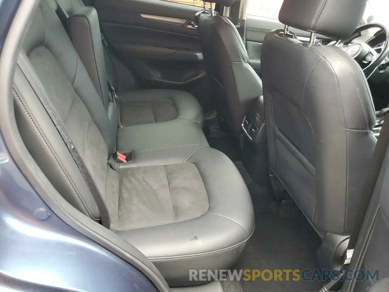 11 Photograph of a damaged car JM3KFACM6K1621761 MAZDA CX-5 2019