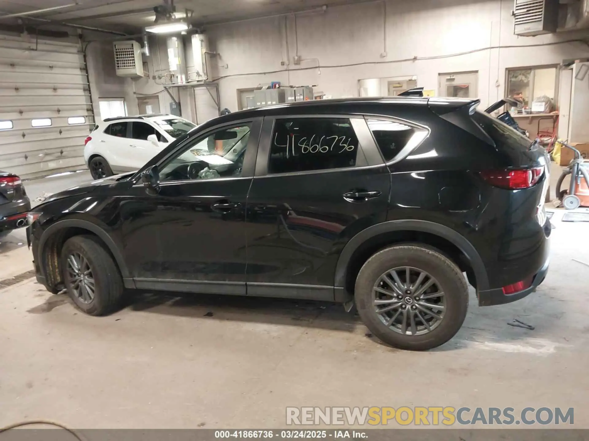 14 Photograph of a damaged car JM3KFACM7K1568732 MAZDA CX-5 2019