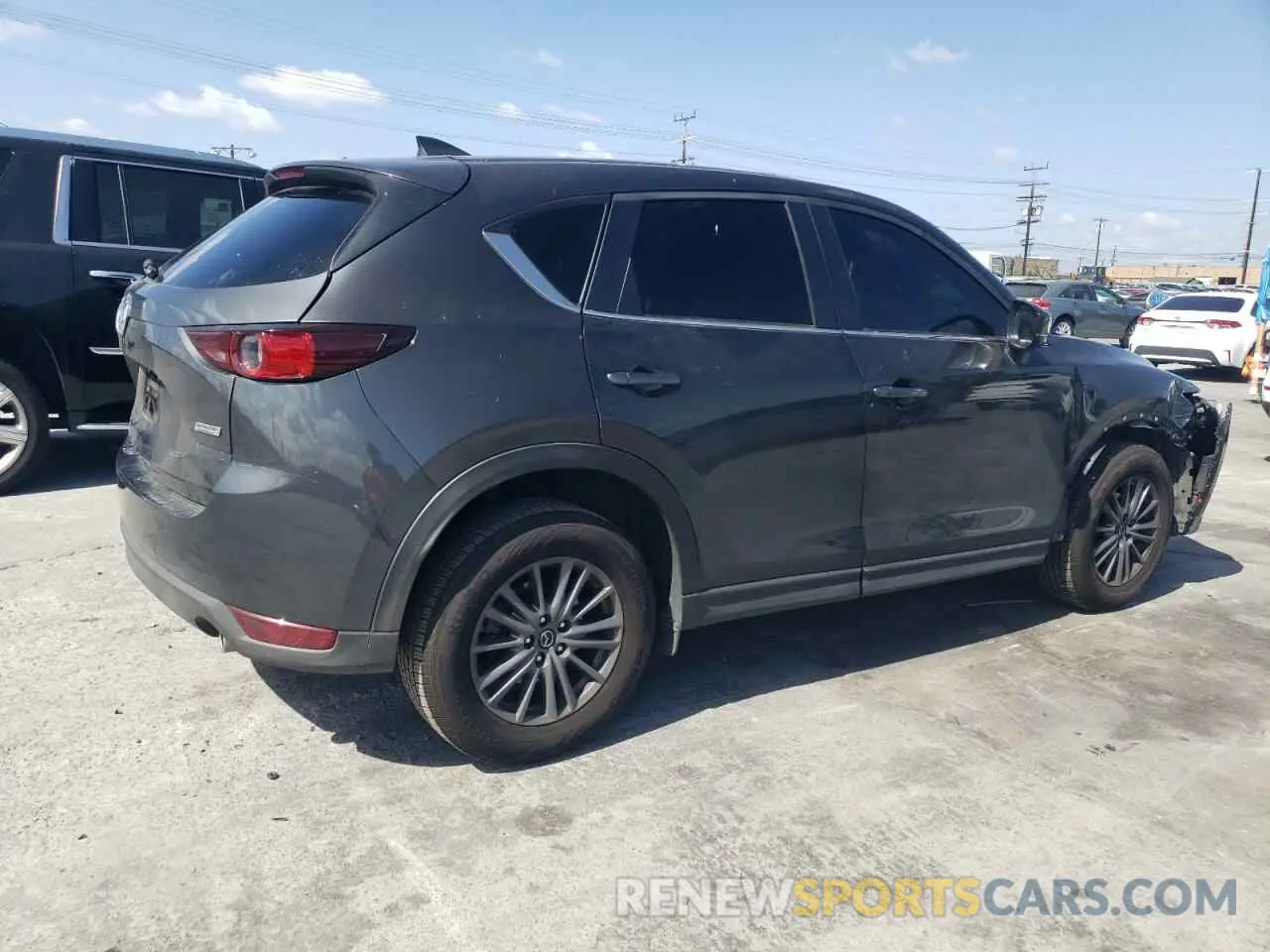3 Photograph of a damaged car JM3KFACM7K1578354 MAZDA CX-5 2019