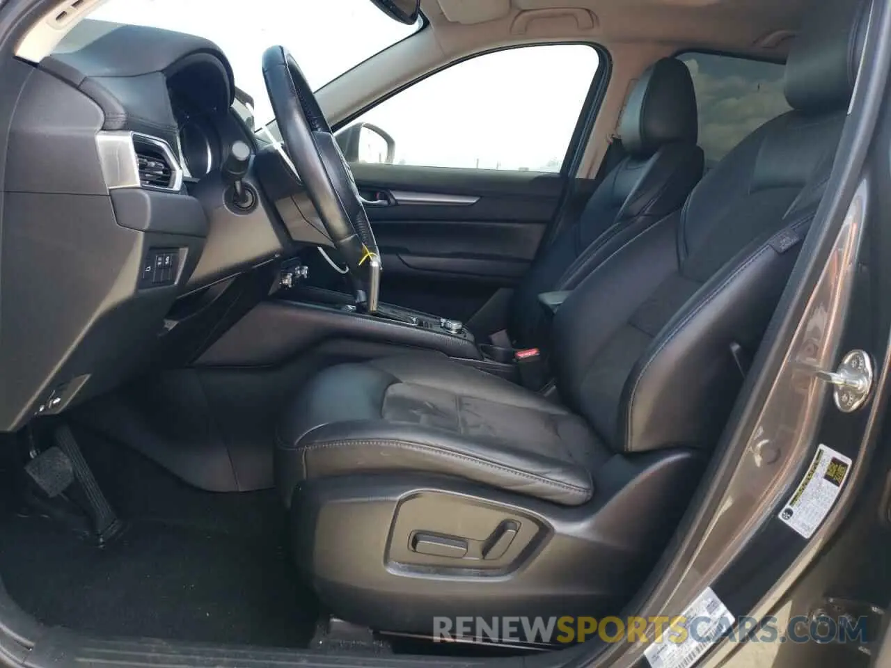 7 Photograph of a damaged car JM3KFACM7K1578354 MAZDA CX-5 2019