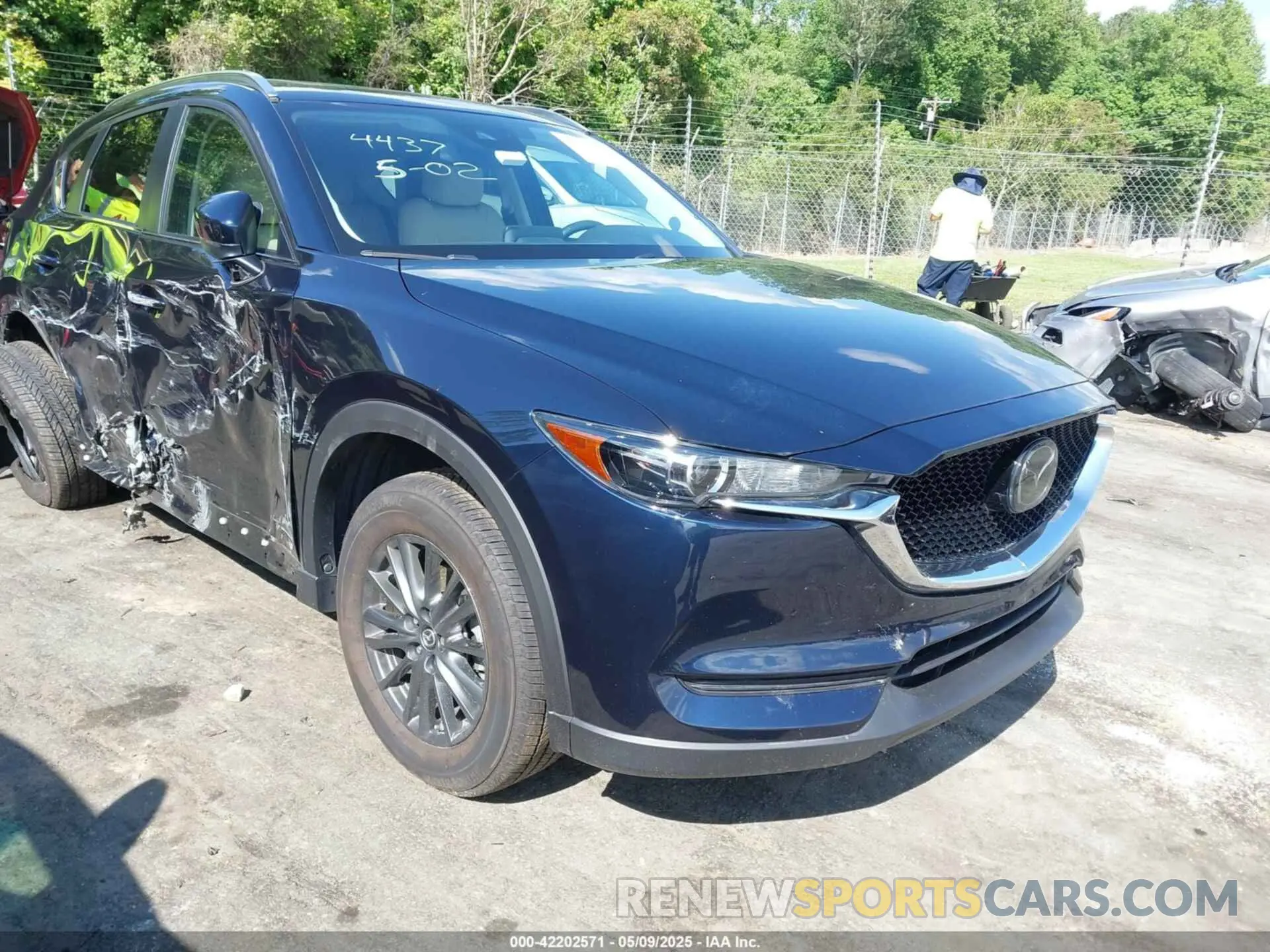 1 Photograph of a damaged car JM3KFACM7K1587961 MAZDA CX-5 2019