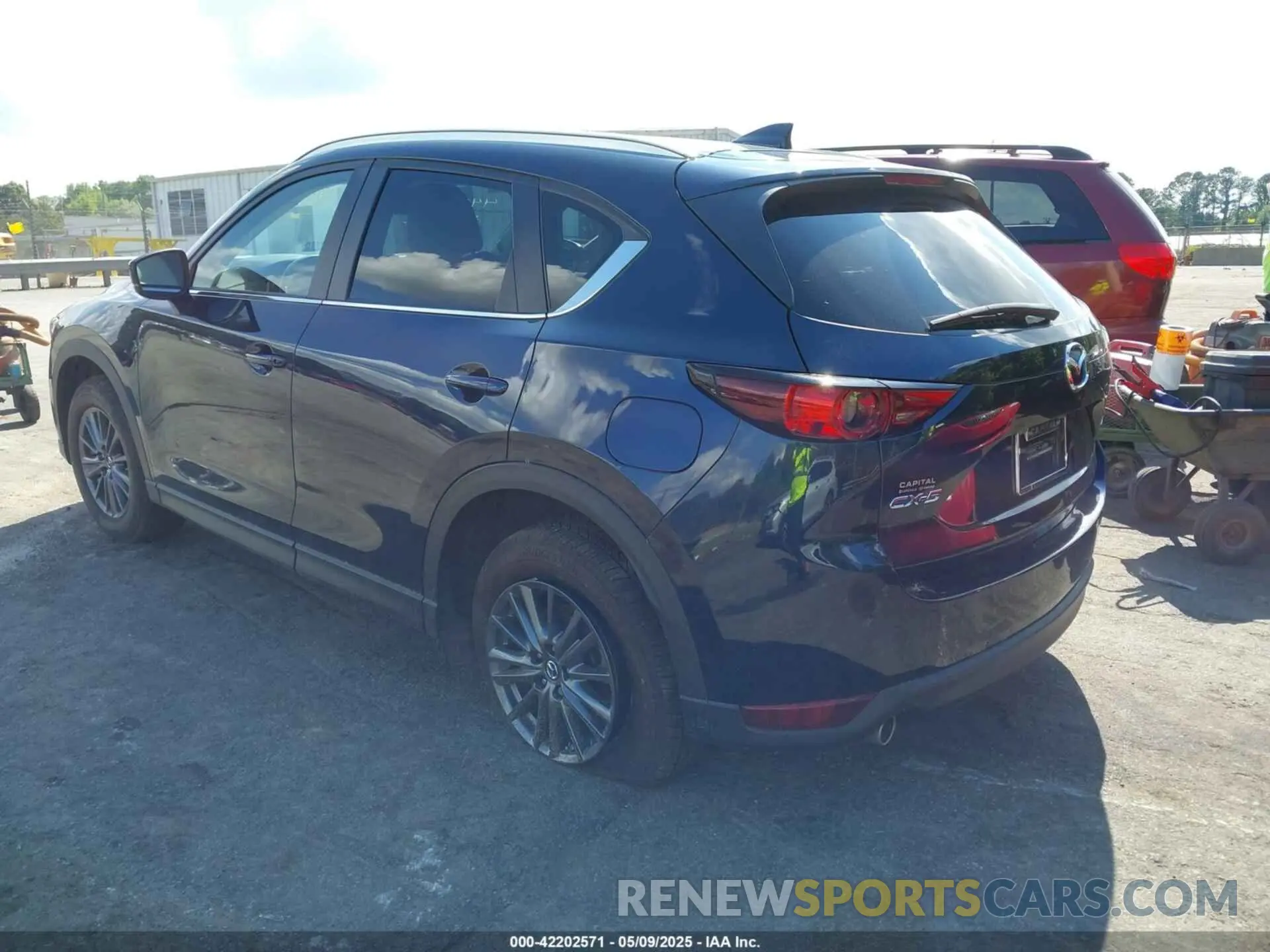 3 Photograph of a damaged car JM3KFACM7K1587961 MAZDA CX-5 2019